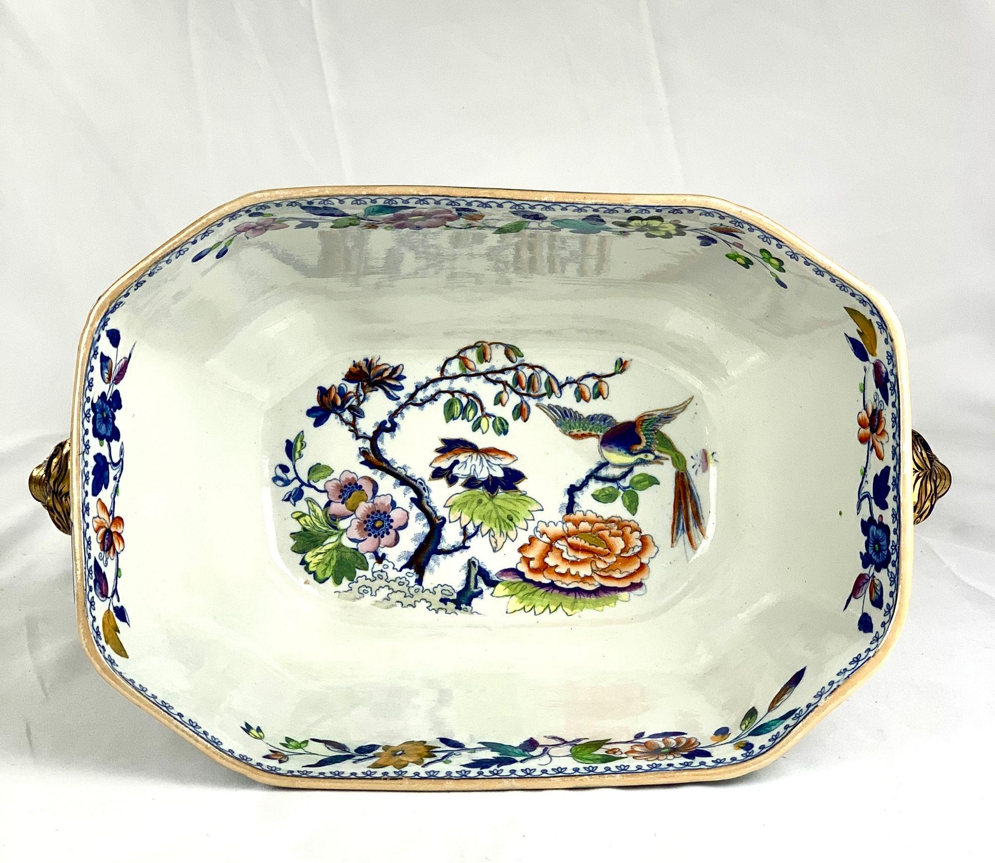 Ironstone Large Soup Tureen in Flying Bird Pattern England Circa 1840 For Sale