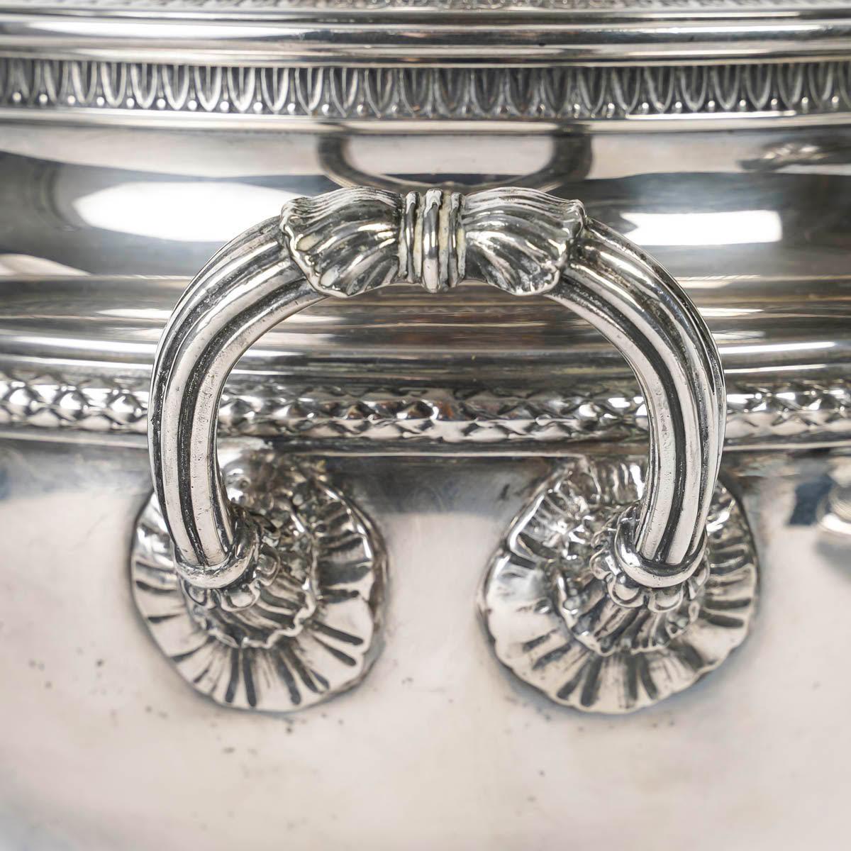 Metal Soup Tureen or Centrepiece from the House of CHRYSALIA Goldsmith, Napoleon III. For Sale