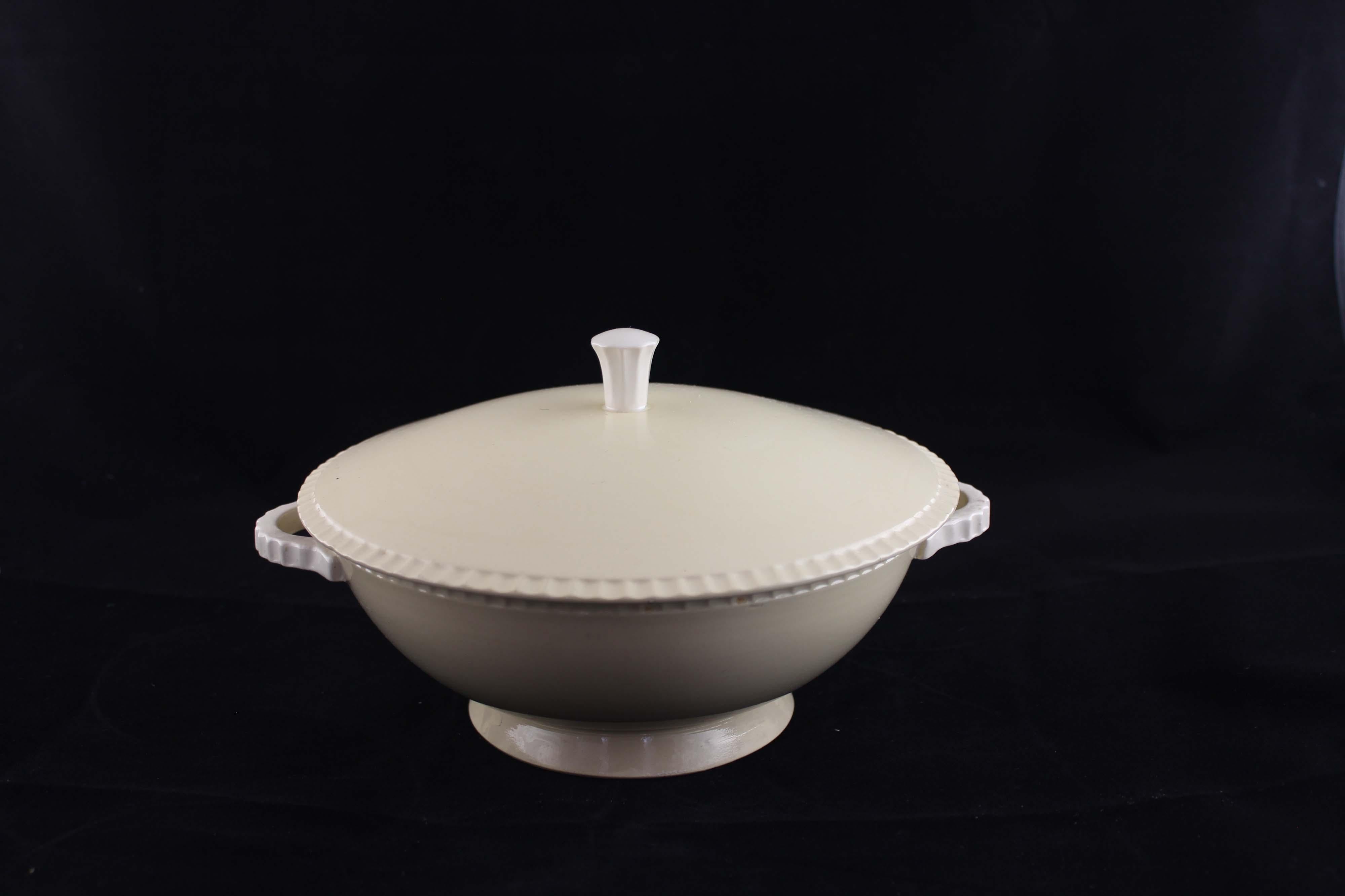 Ceramic Soup Tureens from Boch Frères, La Louviere, 1920s, Set of 2 For Sale
