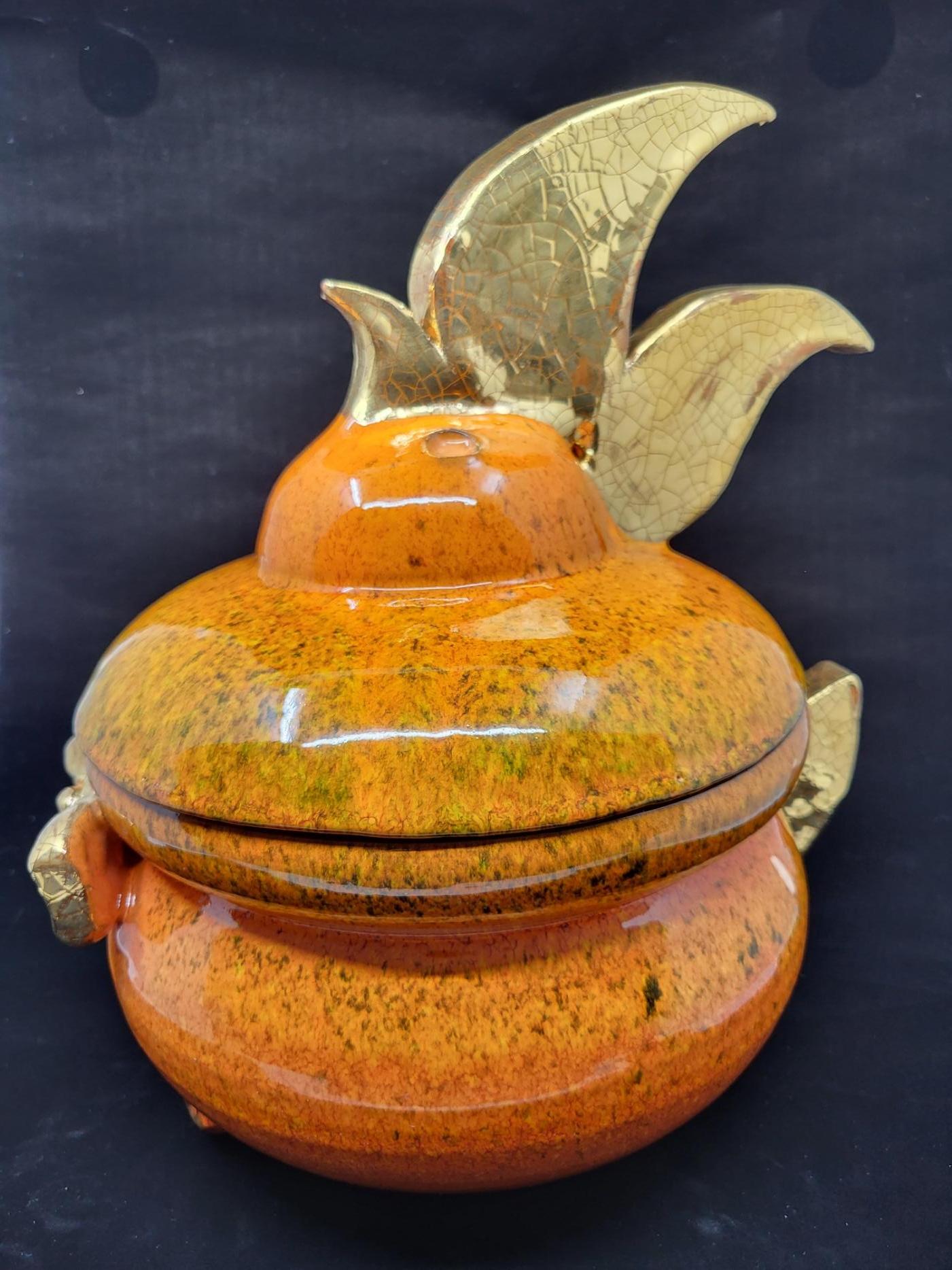 Contemporary Soupière zoomorphe Gérard Crociani  en céramique et or Francaise French Riviera For Sale