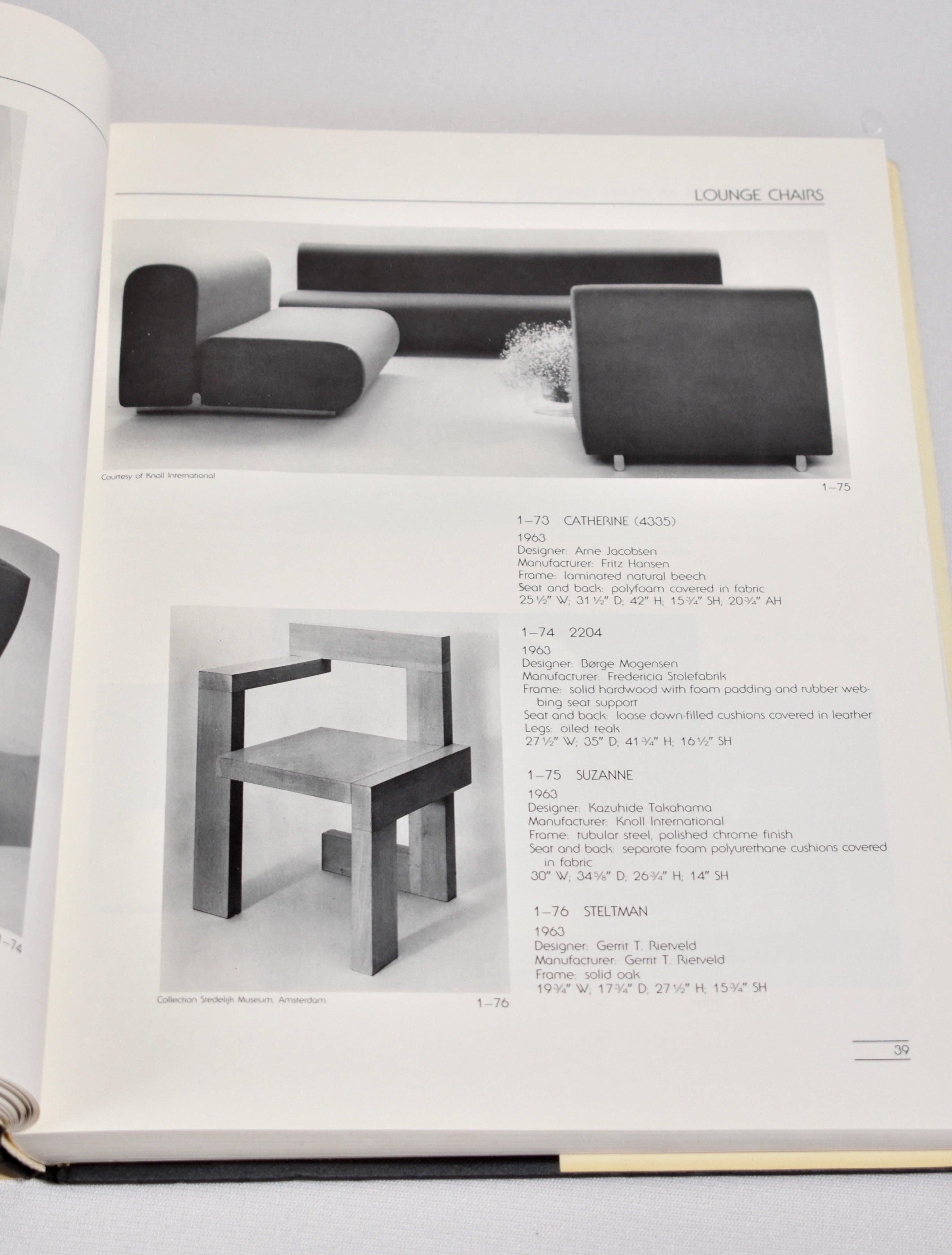 Sourcebook of Modern Furniture In Good Condition In Richmond, VA