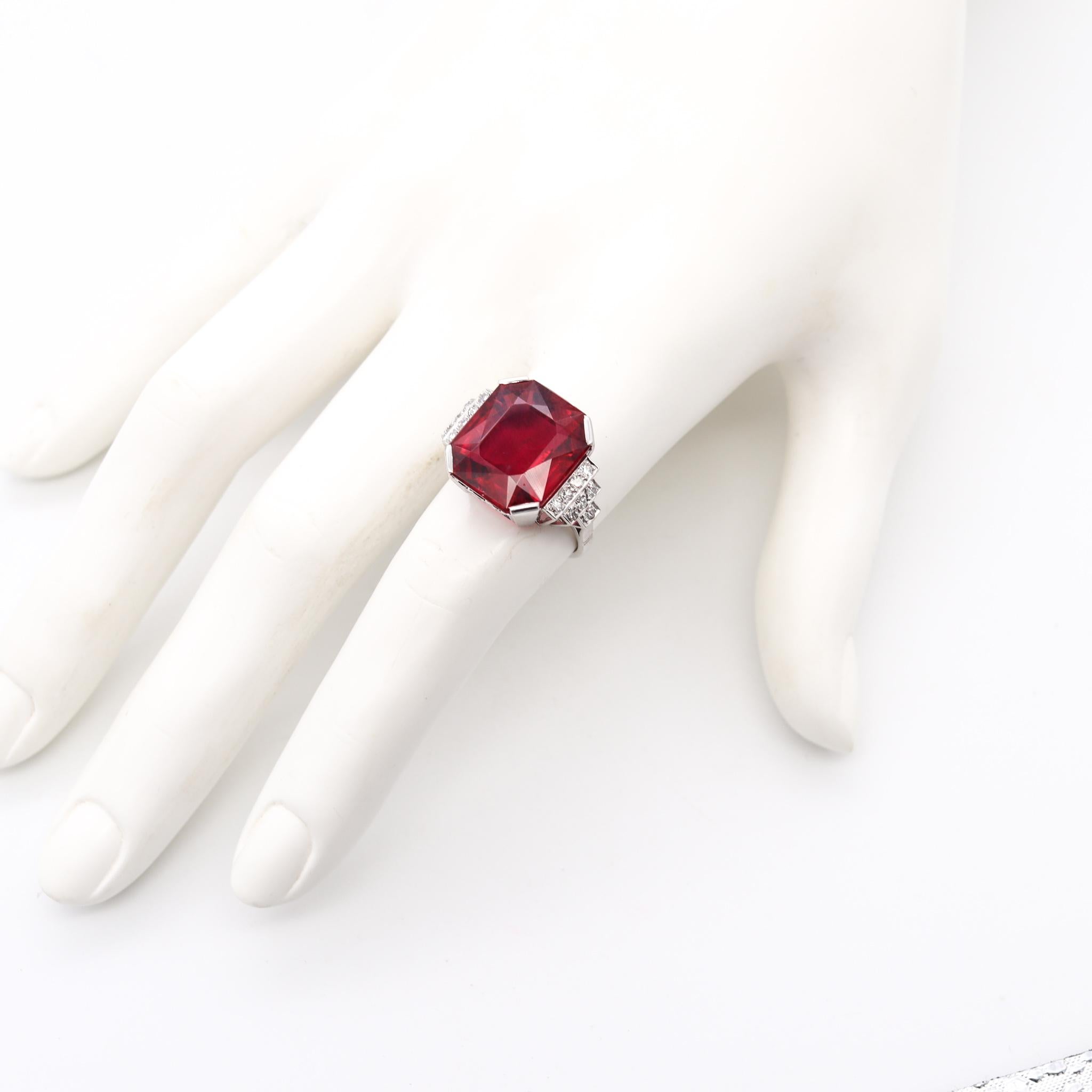 Souteyrand Paris 1920 Art Deco Ring Platin mit 15,04 Karat Rubellit & Diamanten 5