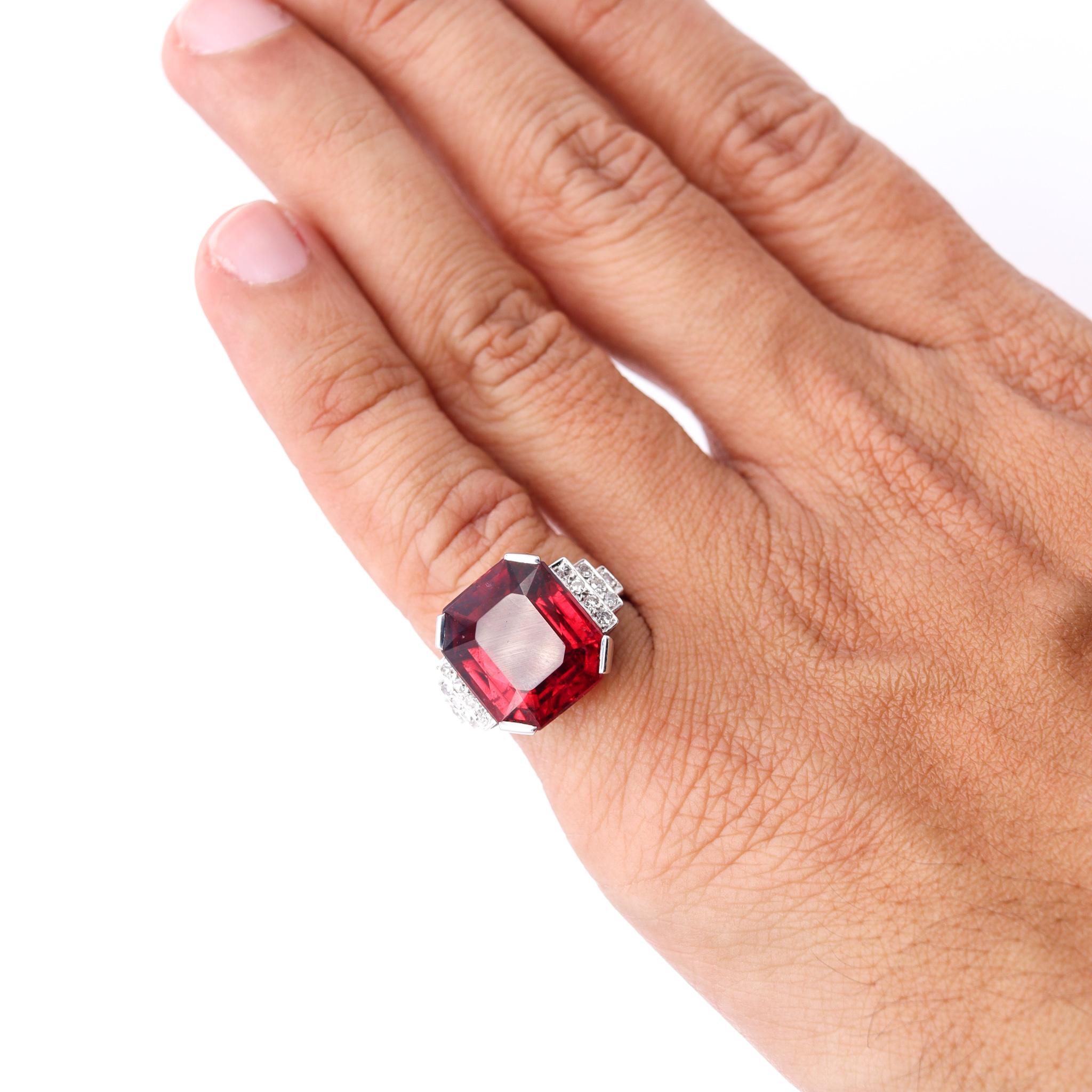 Souteyrand Paris 1920 Art Deco Ring Platin mit 15,04 Karat Rubellit & Diamanten 2