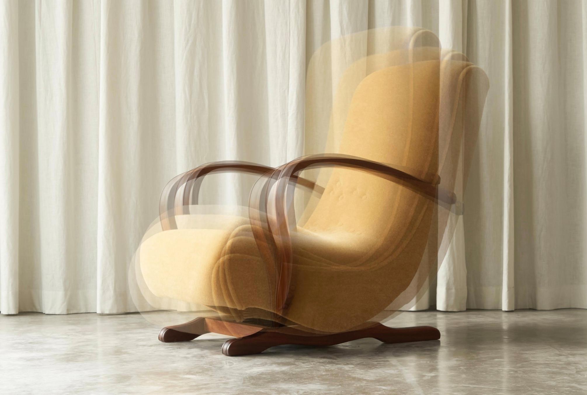 South African Cabinetmaker Rocking Lounge Chair in Mohair and Solid Wood 1930s For Sale 8