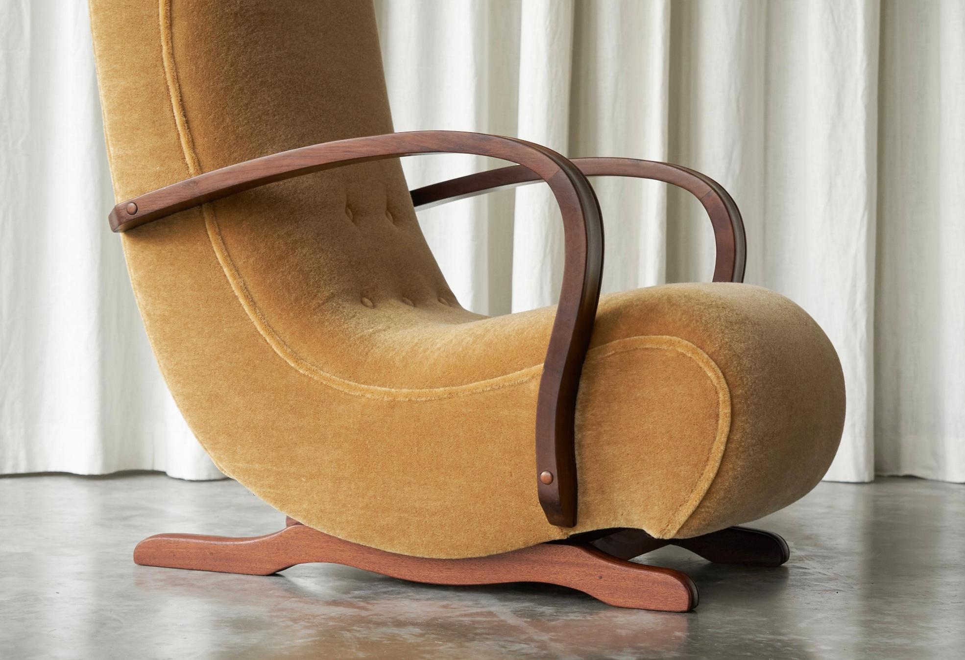 20th Century South African Cabinetmaker Rocking Lounge Chair in Mohair and Solid Wood 1930s For Sale