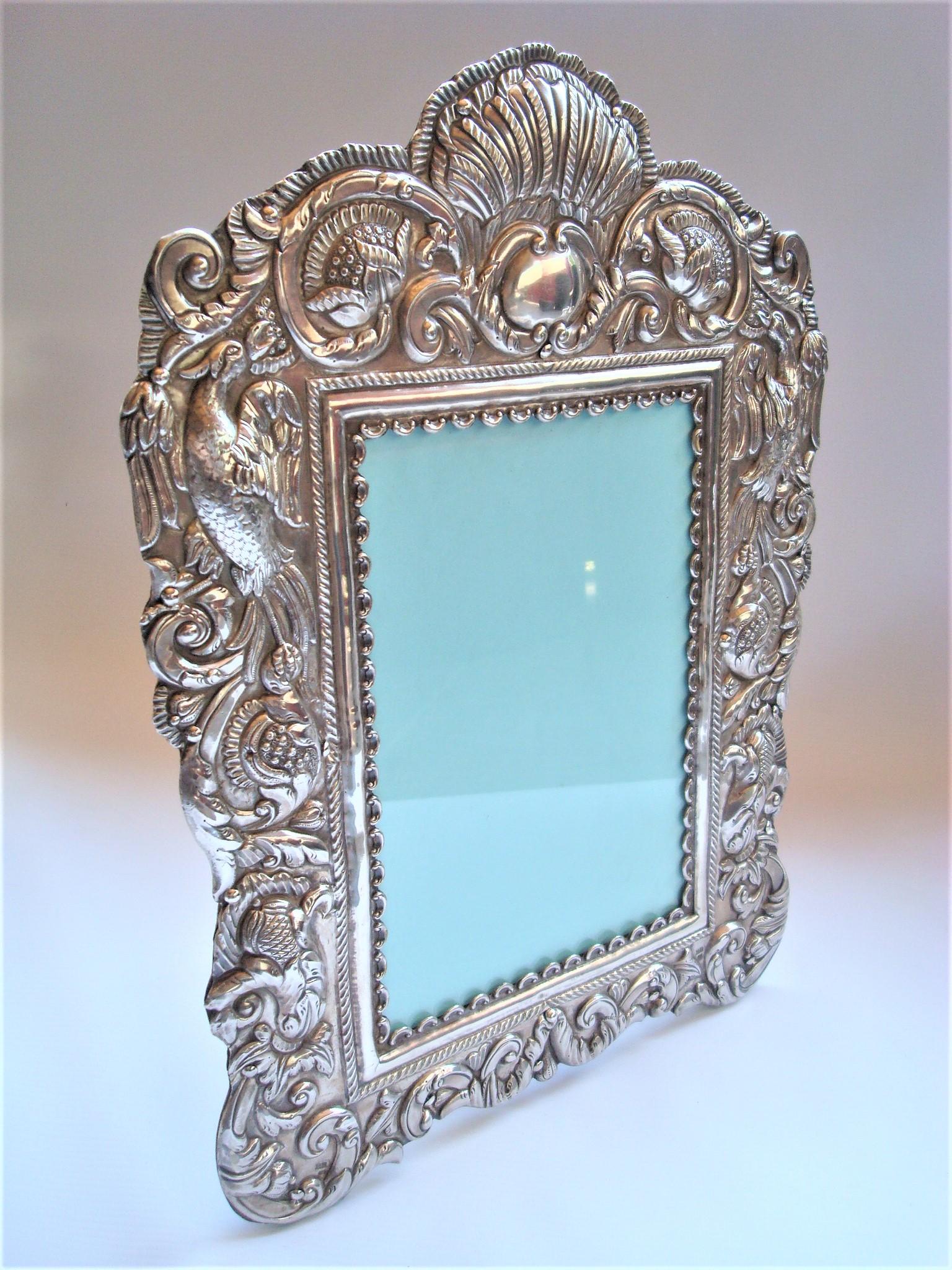 South American Sterling Silver Hand Made Embossed Picture Frame / Mirror 1940´s For Sale 6