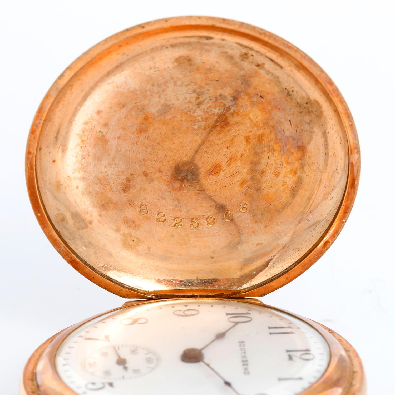 South Bend Gold Filled Ladies Pendant Pocket Watch - Manual winding. Gold filled; ornate engraving ( 35 mm ). White dial with Arabic numerals. Pre-owned with custom box.
Will be serviced upon purchase. Delivery time will vary. Circa 1911.