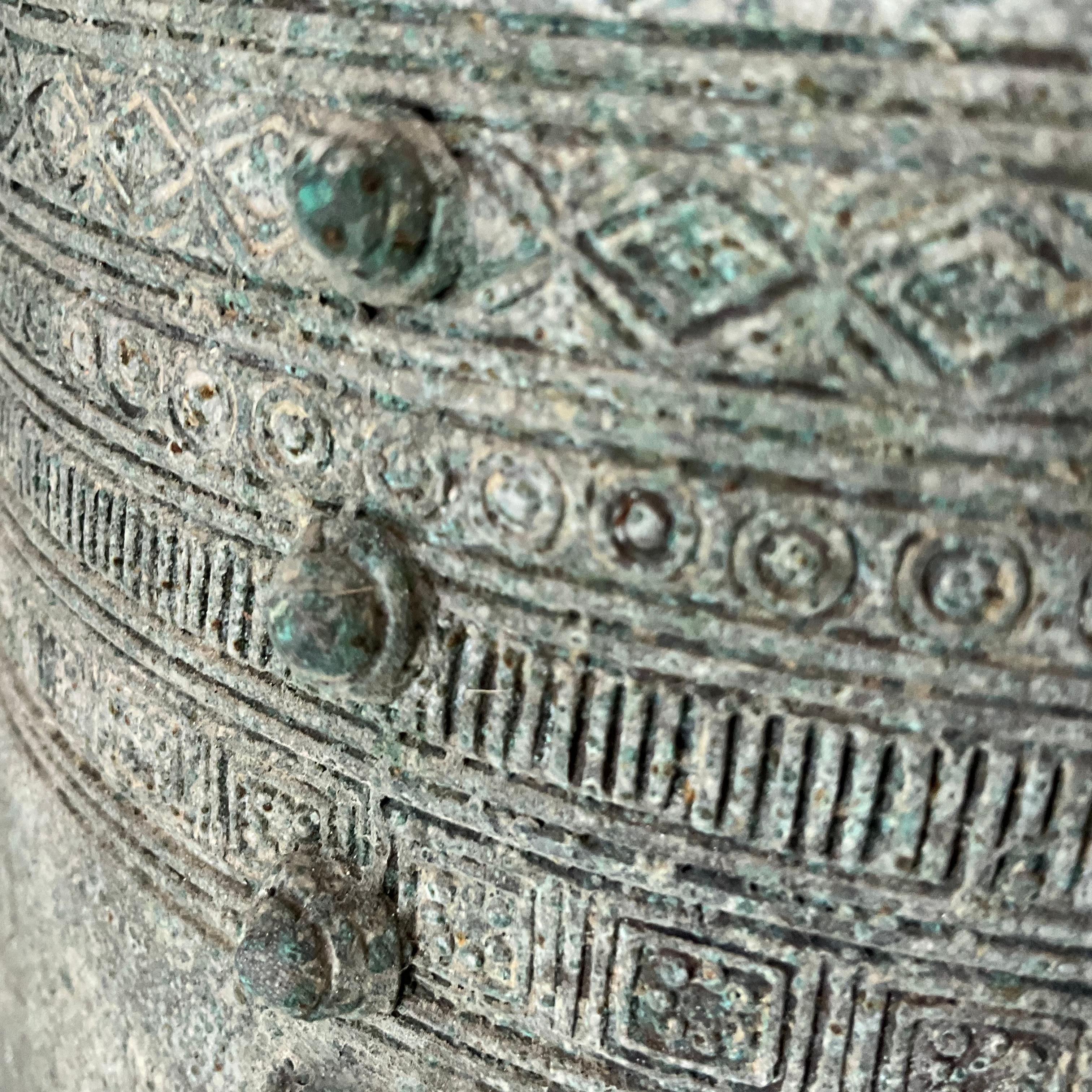 South East Asian Bronze Rain Drum w/ Snail and Elephant Accents - Antique For Sale 1
