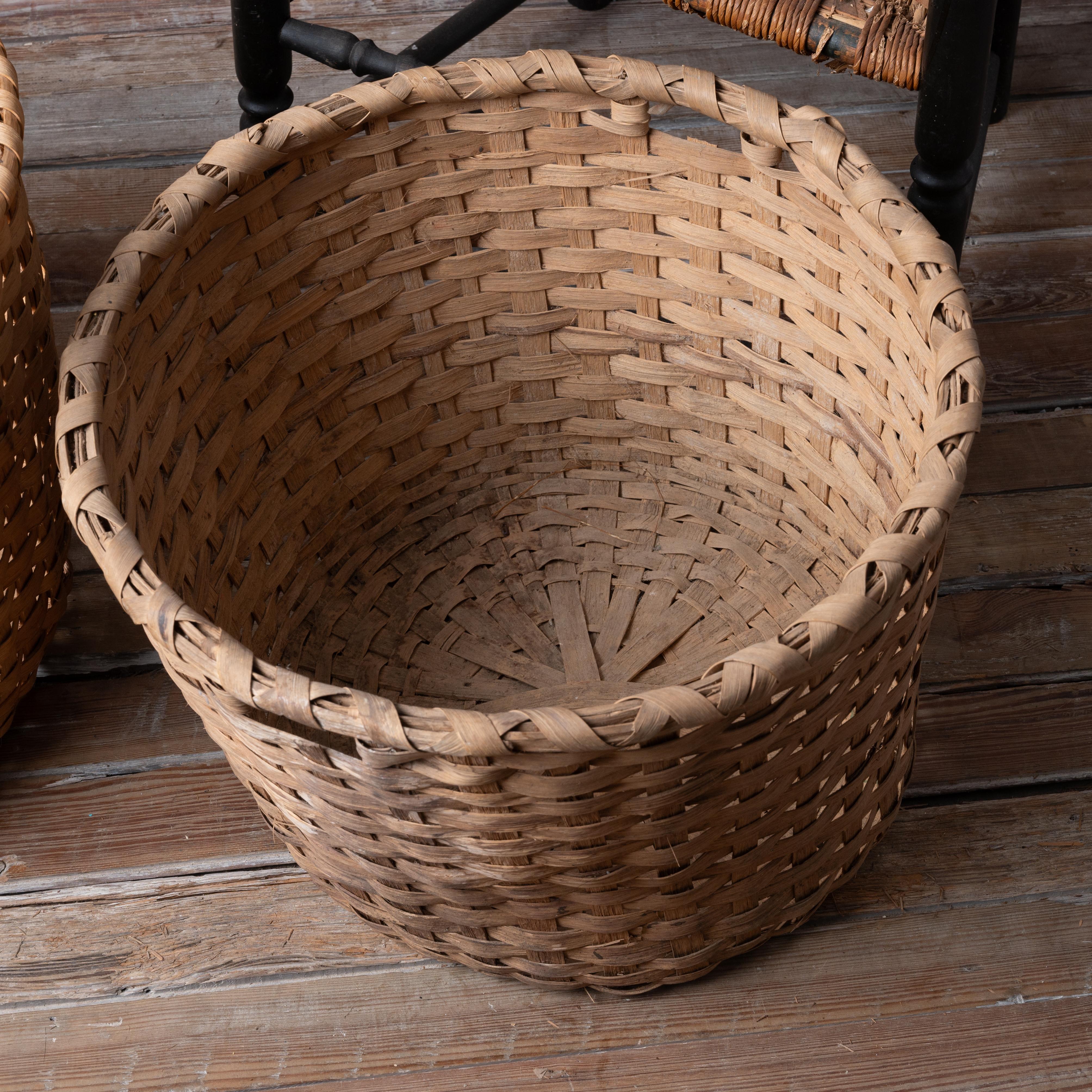 Oak South Georgia Cotton Picking Baskets - A Pair For Sale