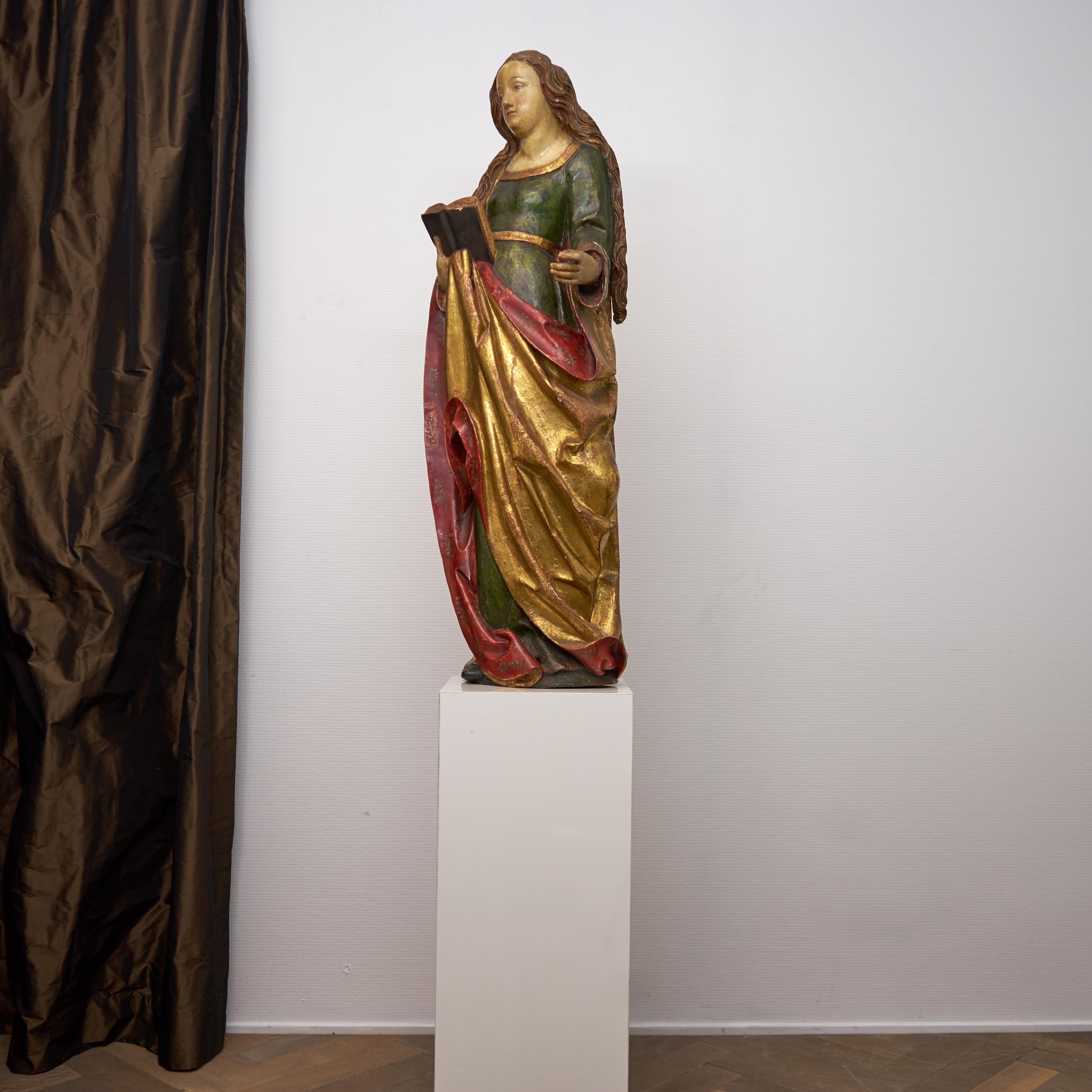 South German Probably Swabian Late Gothic Polychrome Sculpture of Saint Anna In Good Condition For Sale In Heeze, Noord Brabant