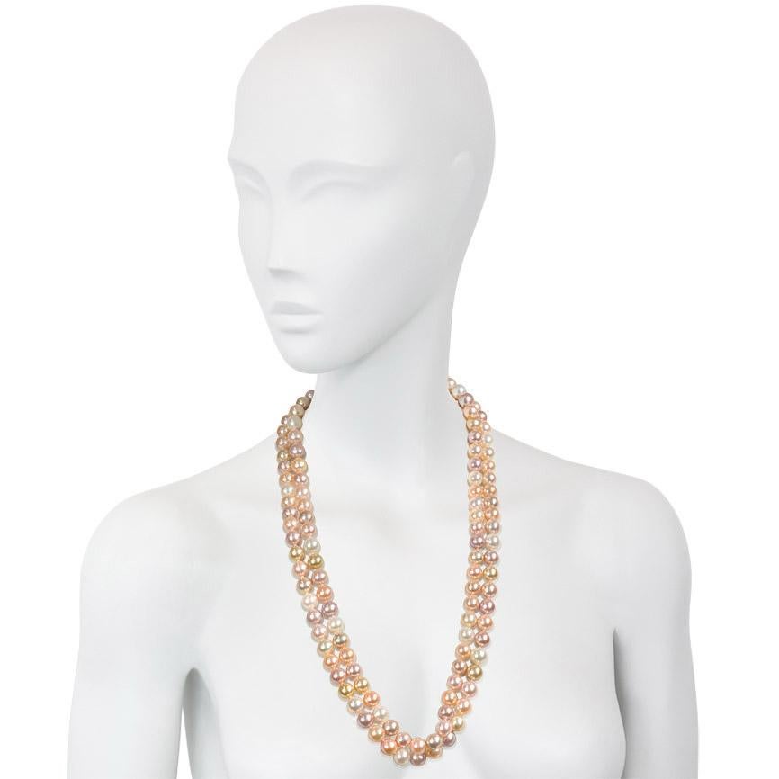Colliers de perles des mers du Sud et d'eau douce avec fermoirs sertis de diamants et mystérieux Neuf - En vente à New York, NY