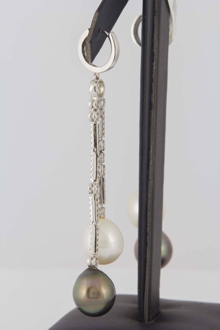 South Sea and Tahitian Pearl Diamond Dangle Earrings 1.07 Carats 10-11 MM 18K In New Condition For Sale In New York, NY