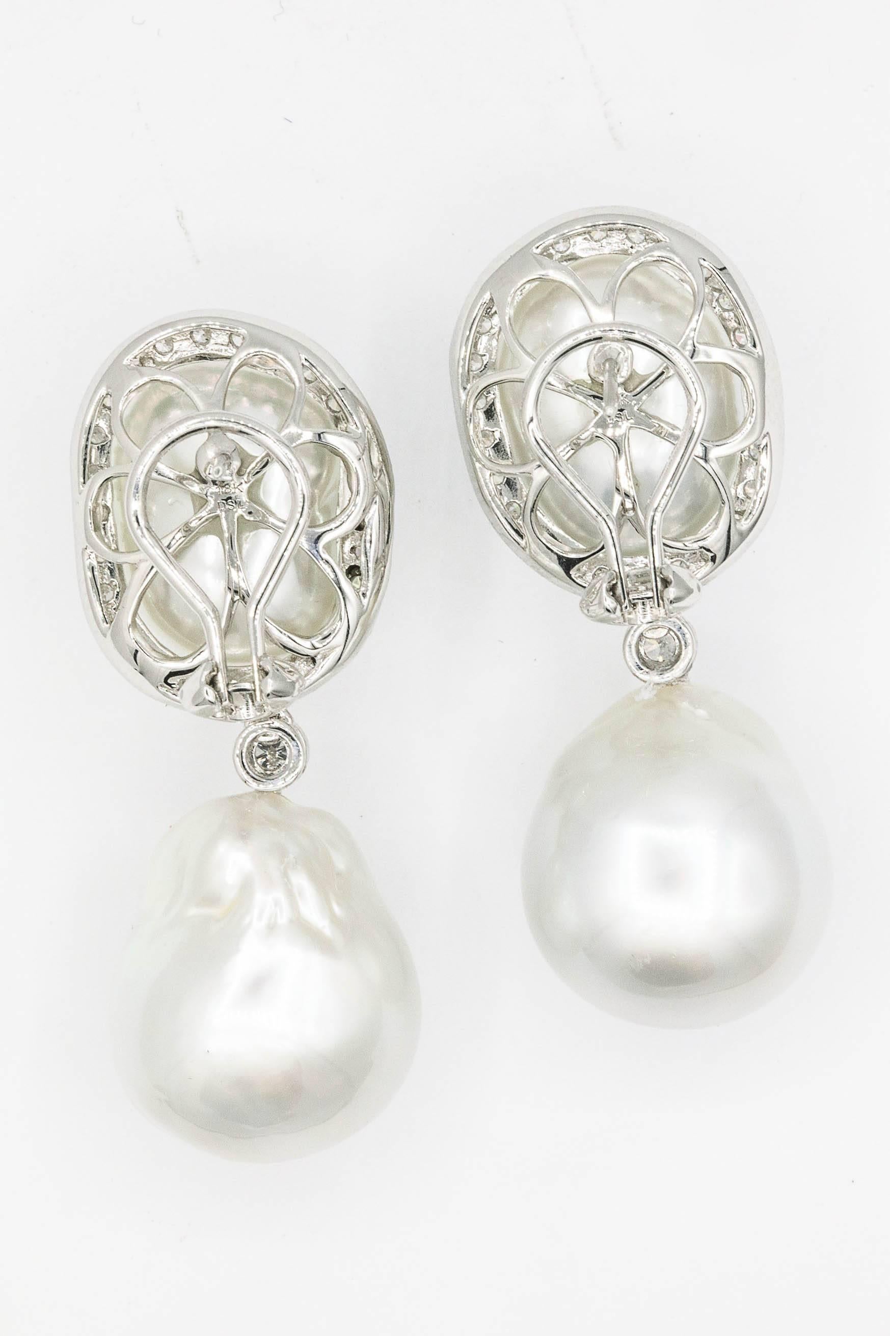 South Sea Baroque Dangle Drop Earrings with Diamonds Accent For Sale 2