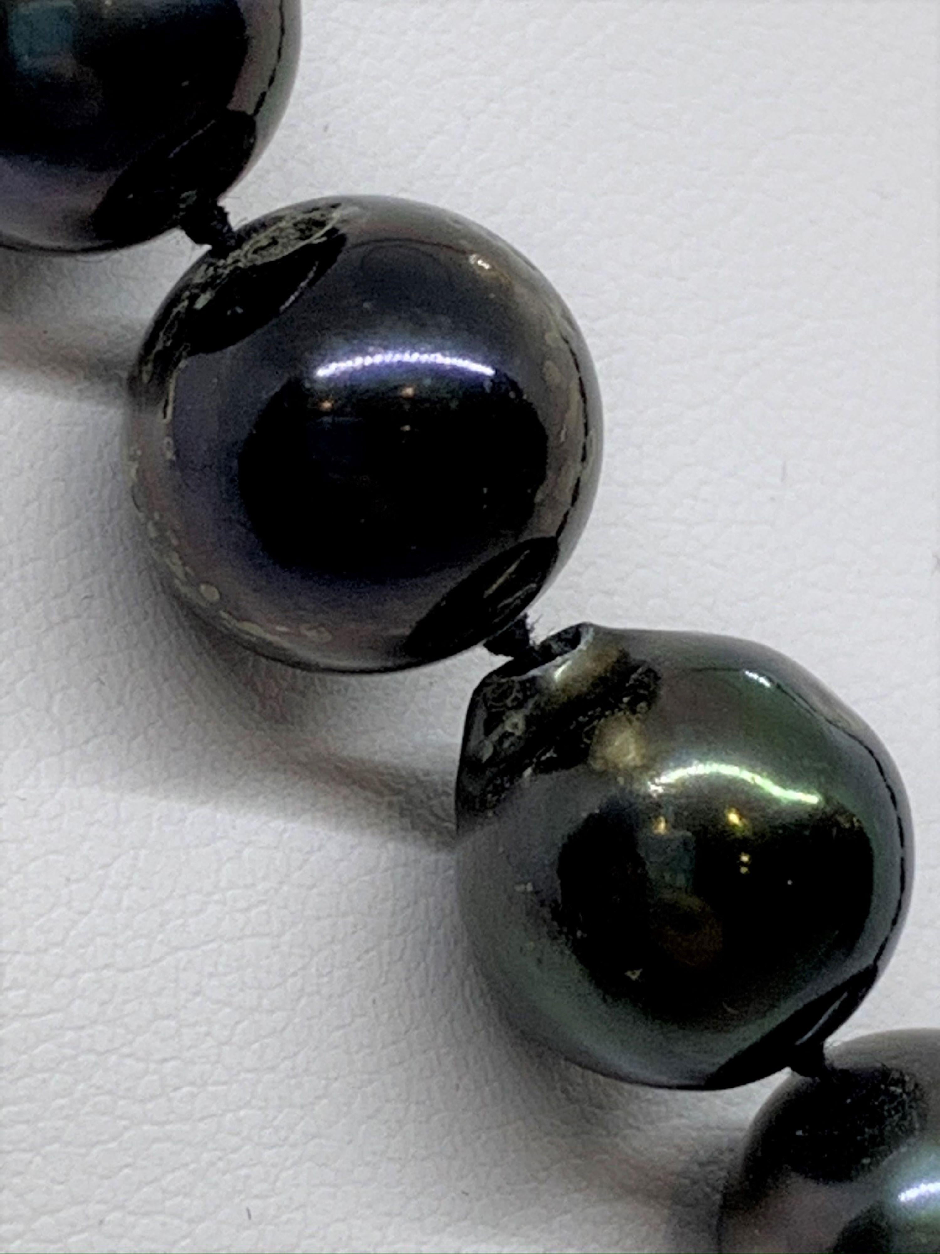 South Sea Black Baroque Pearl Necklace For Sale 1