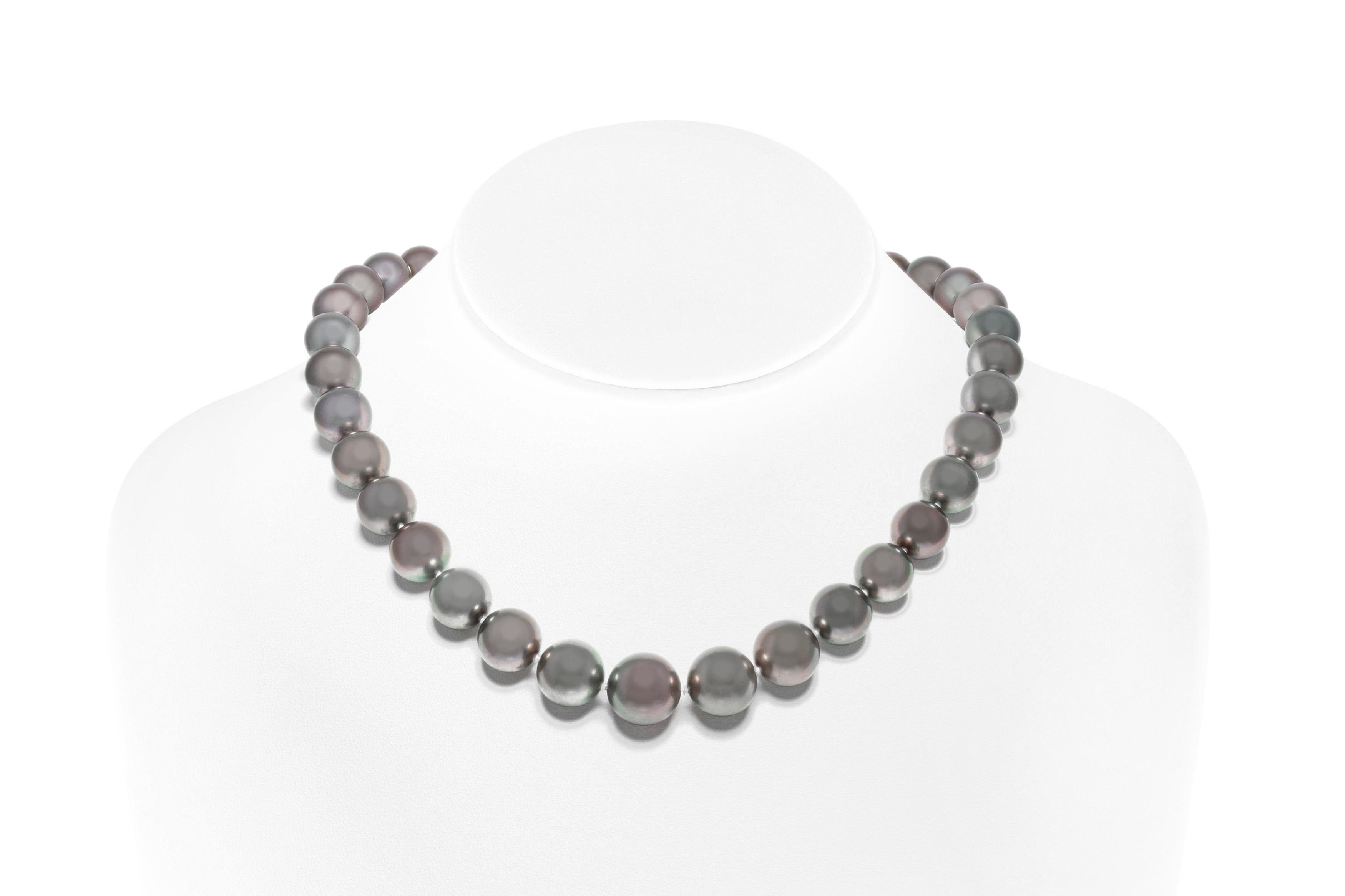 Round Cut South Sea Black Pearl Necklace For Sale