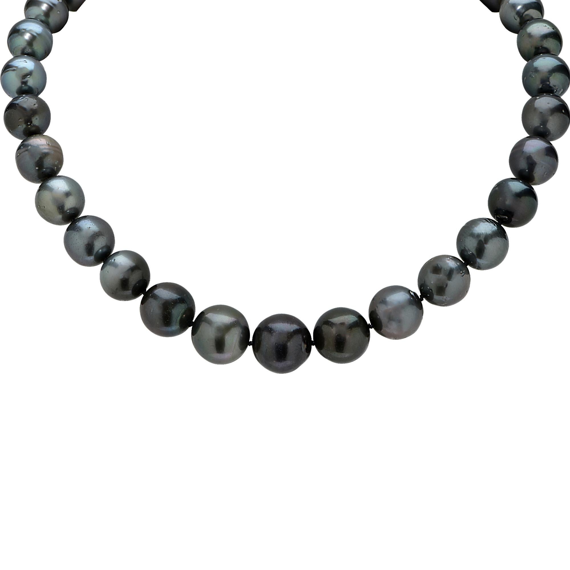 Südsee-Halskette aus schwarzer Perle mit Verschluss aus Weißgold Damen im Angebot