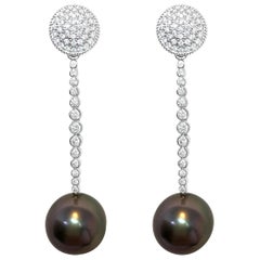 South Sea Black Pearls Diamonds 18 Karat Gold Earrings