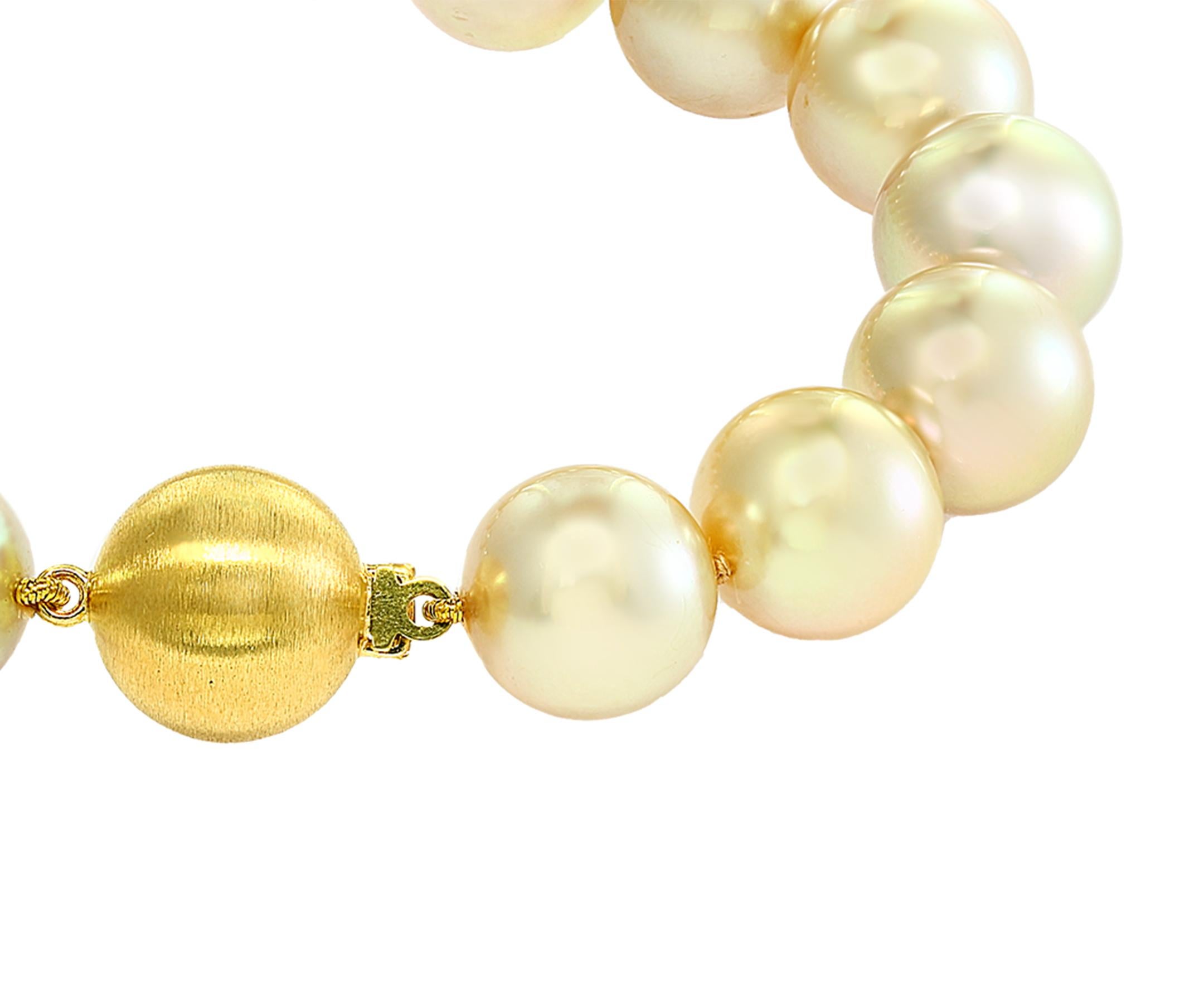 This South Sea champagne colored cultured pearl bracelet serves as an elegant complement to any outfit. The pearls measure 12-13mm and the clasp is sterling silver. 

