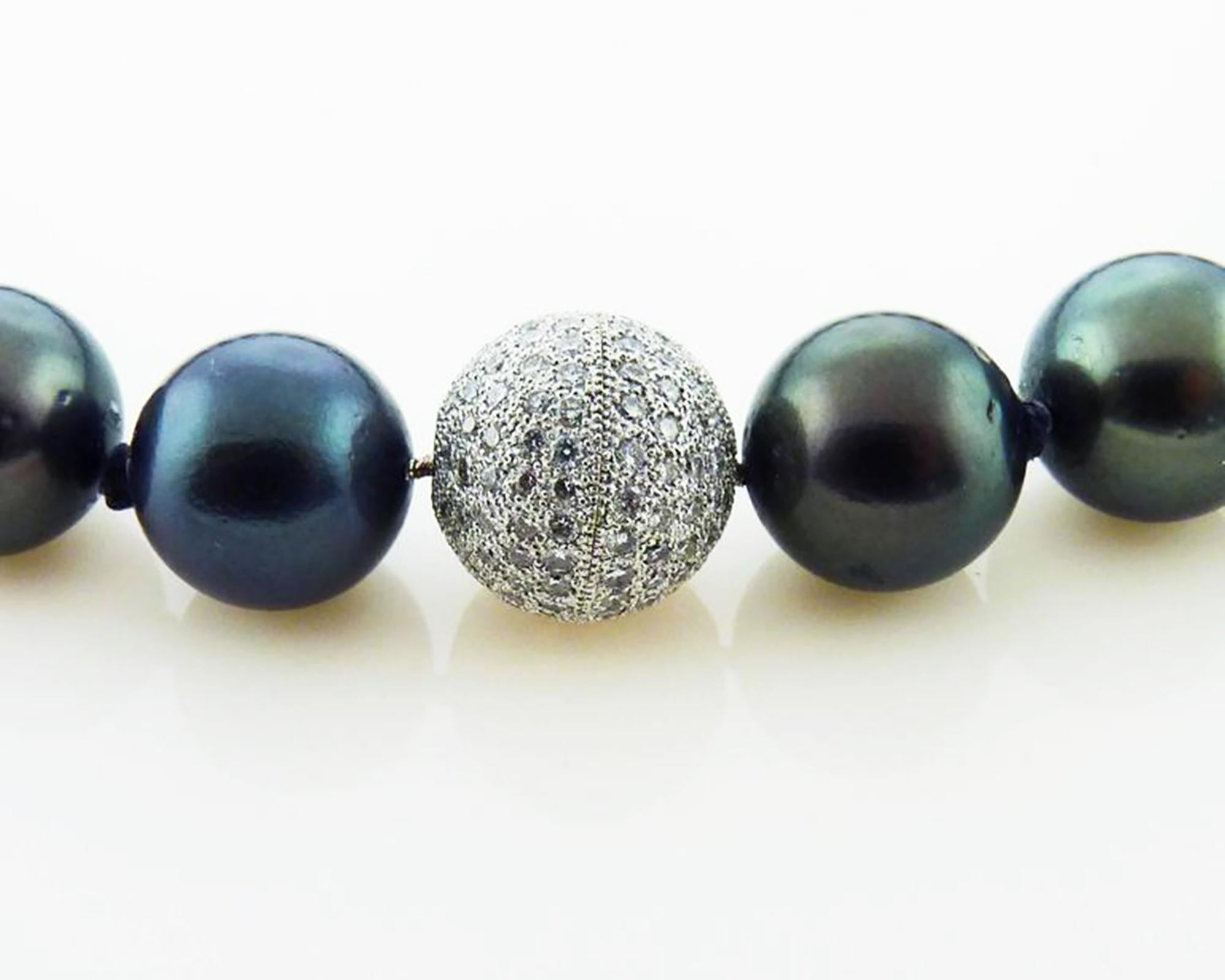 black pearl necklace value