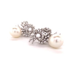 Südsee-Zuchtperlen- und Diamant-Ohrclips von Bucherer aus 18 Karat Weißgold