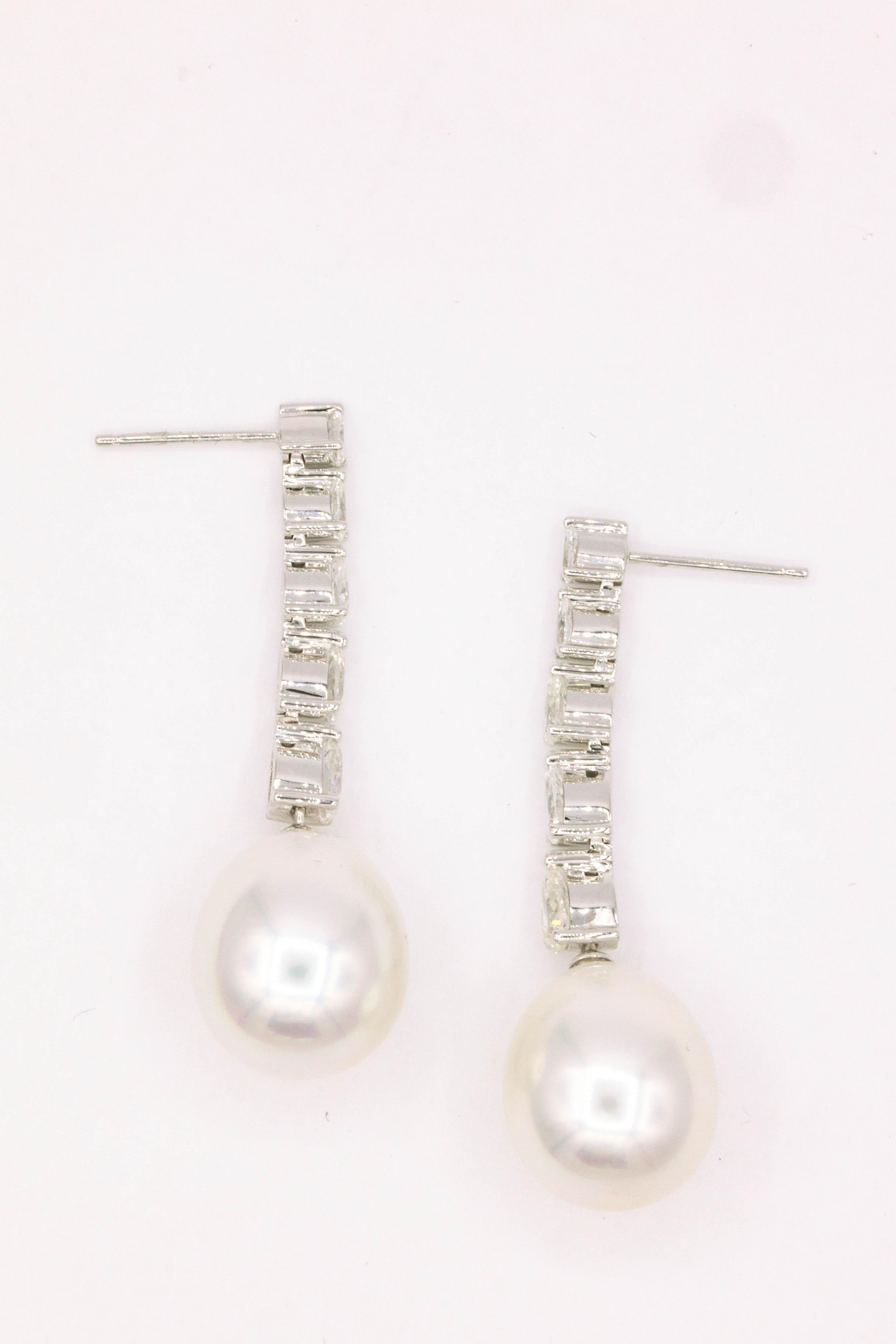 Pear Cut South Sea Diamond Drop Earrings, 1.40 Carat 18 Karat For Sale