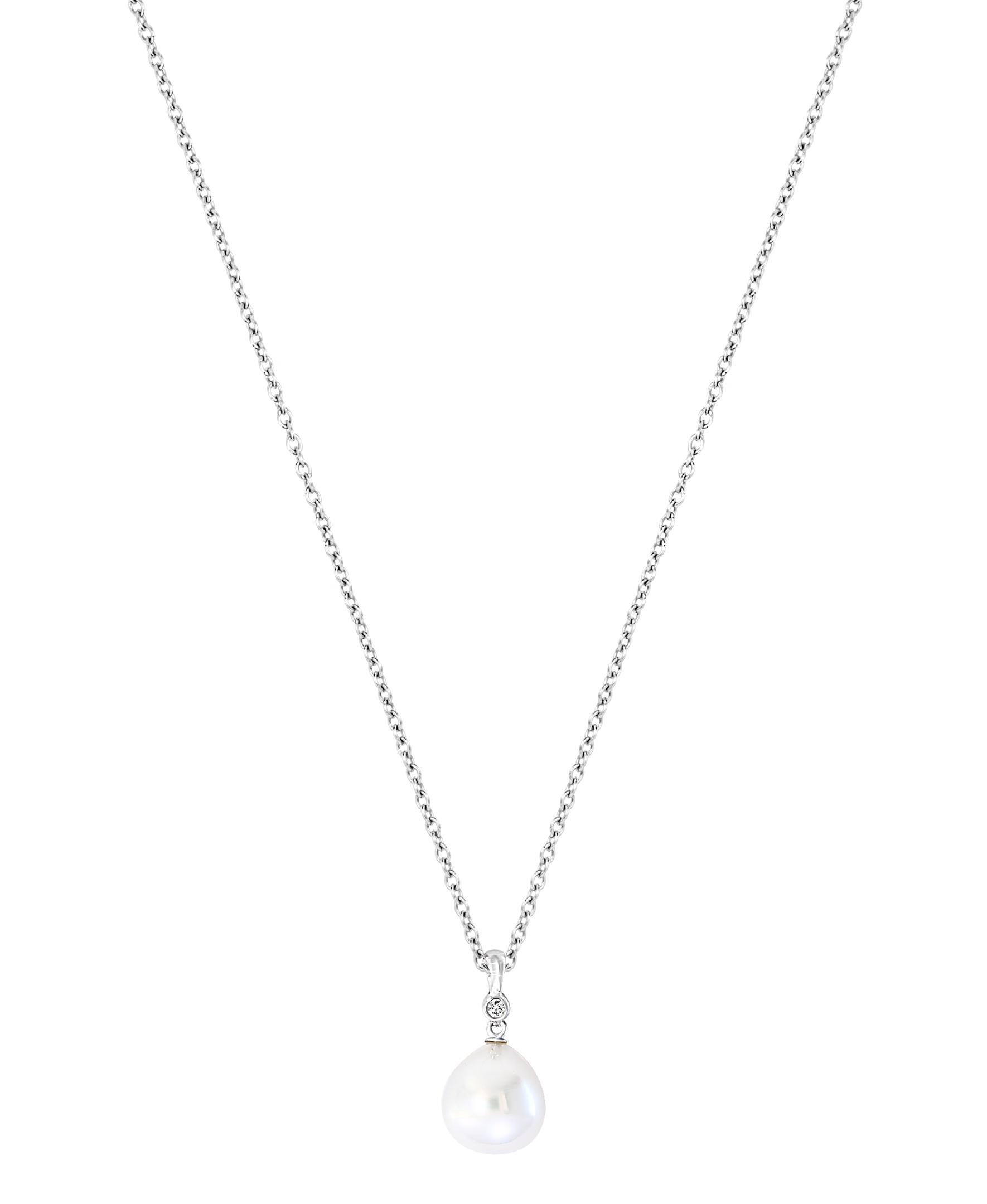 Contemporary South Sea Drop Pearl and Diamond Pendant Necklace with 14k Gold Adjustable Chain For Sale