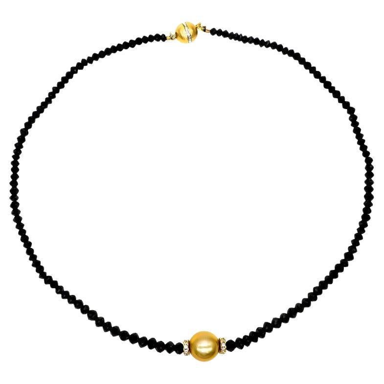 Black South Sea Pearl Necklace with Diamonds For Sale at 1stDibs