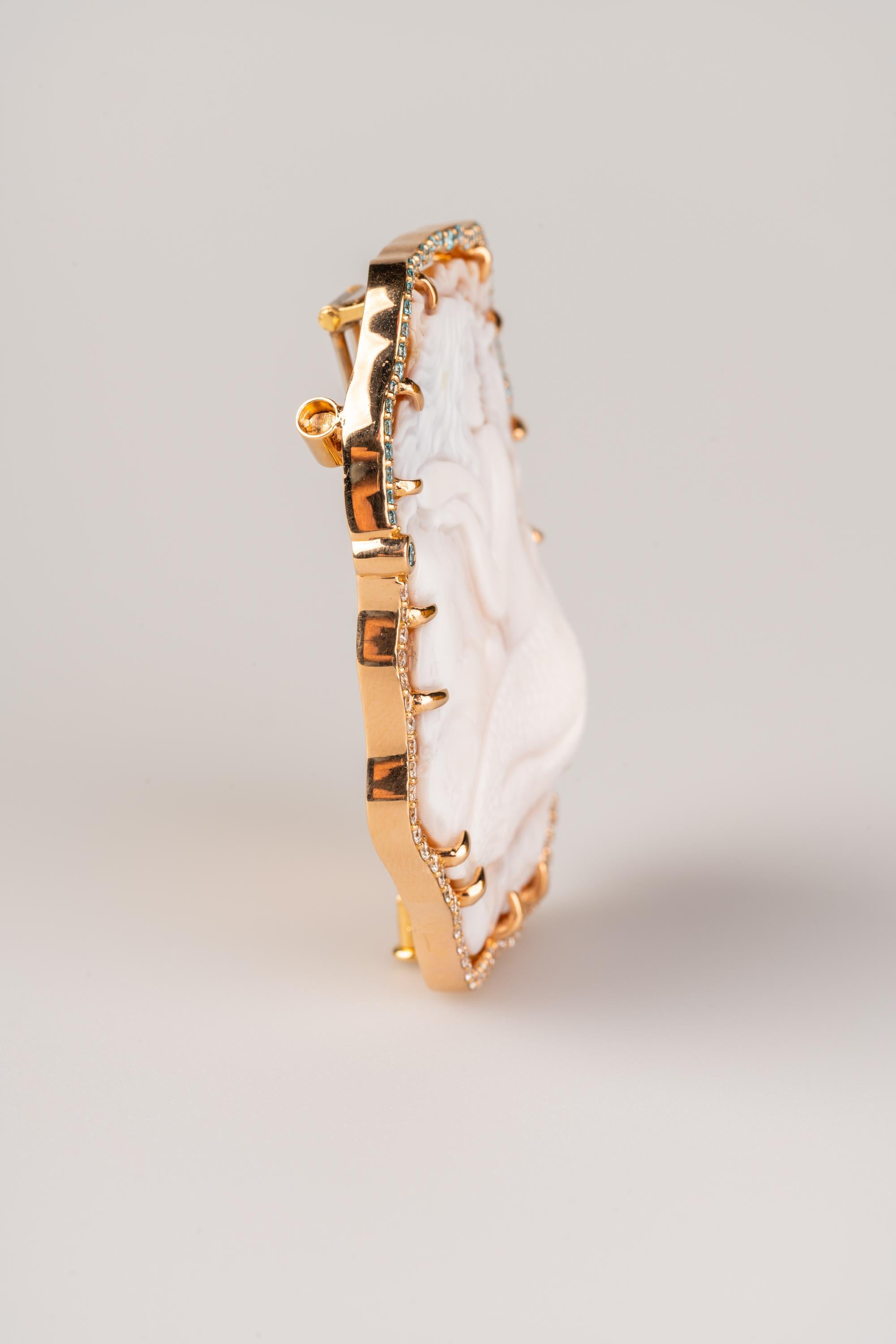 cameo pearl necklace