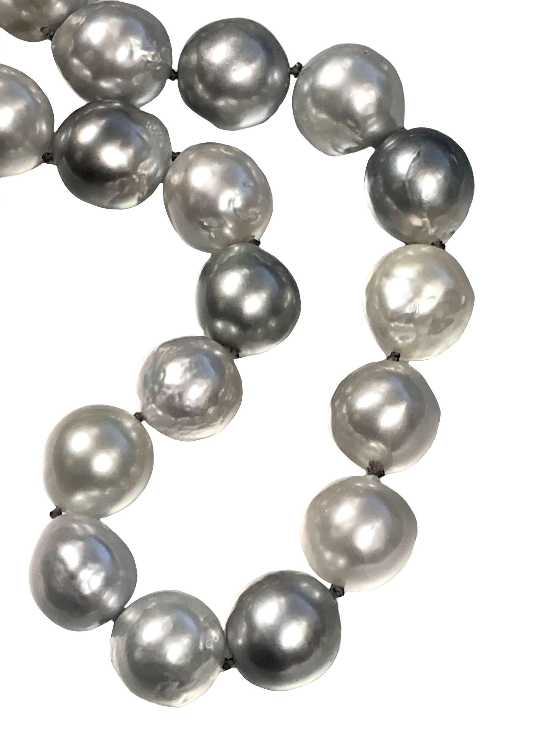Südseegraue Tahiti-Perlen-Halskette oder 2 Chokers mit großen Barockperlen im Angebot 4