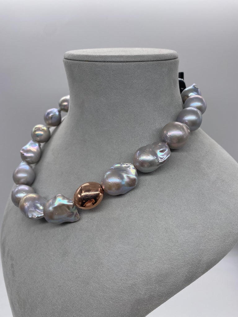 Necklace South Sea Grey Baroque Pearl Rose Gold 18 Karat For Sale