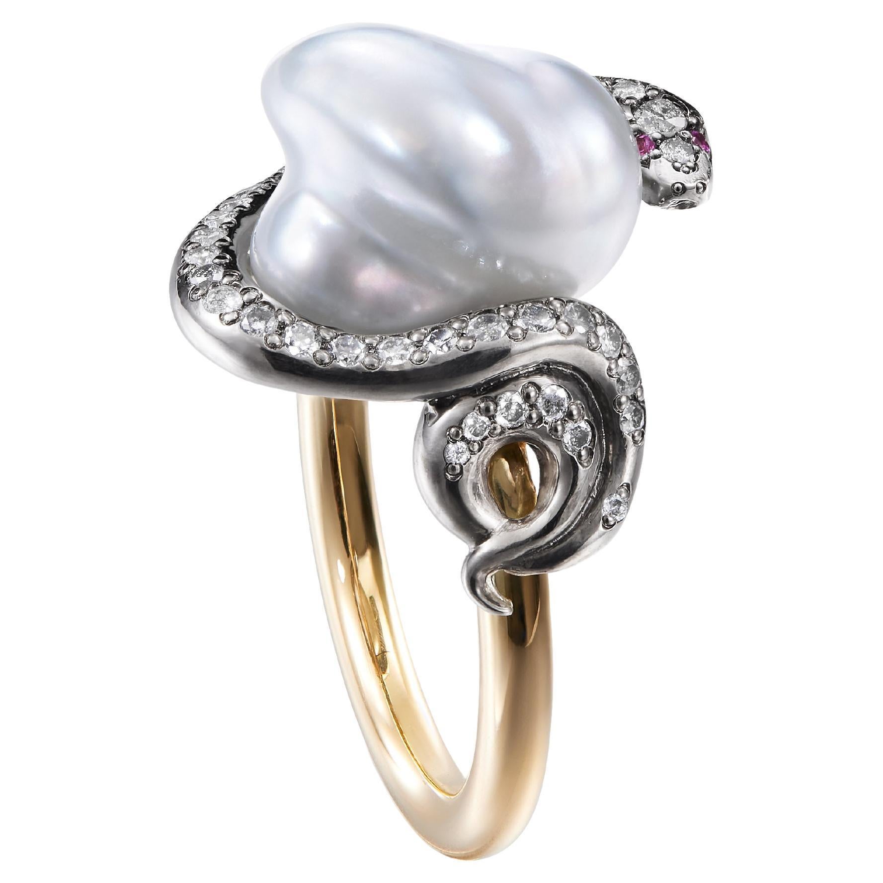 Perla Keshi dei Mari del Sud - Anello Uovo Cosmico in oro giallo e bianco 18 carati in vendita
