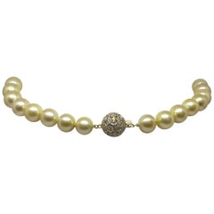 South Sea Natural Yellow Pearl Necklace with Diamond Clasp