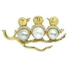 South Sea Pearl 1.00ct Diamond Gold Three Little Birds Pin Vintage South Sea Pearl 1.00ct Diamond Gold Three Little Birds Pin