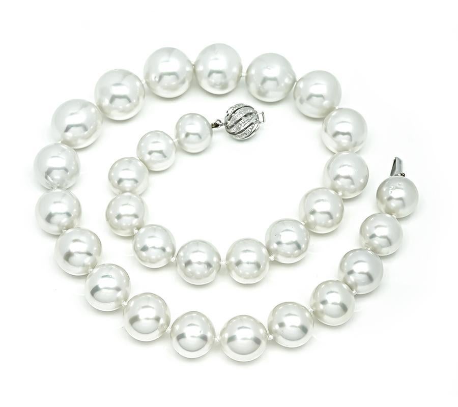 South Sea Pearl 14k Gold Necklace Bon état - En vente à New York, NY