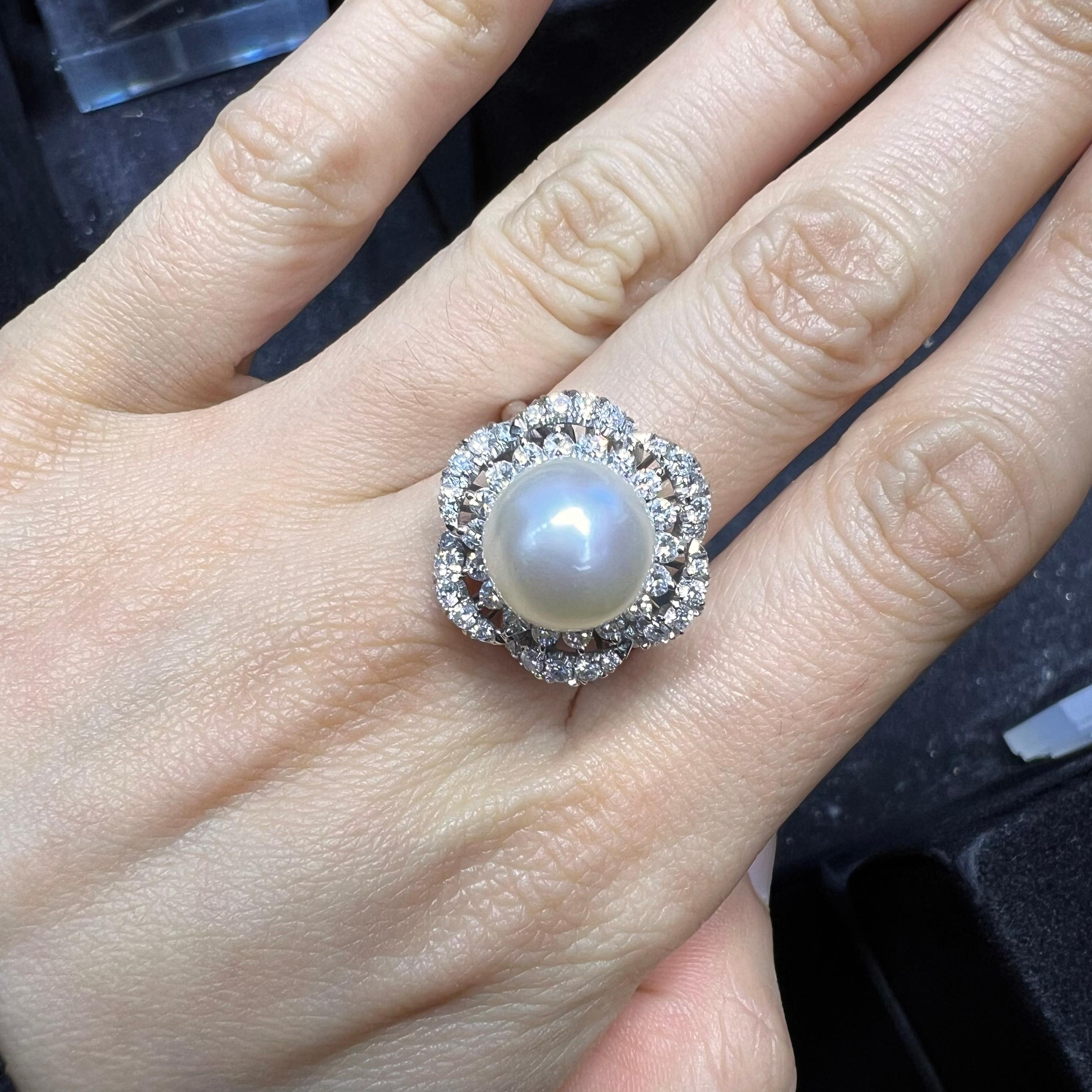 Brilliant Cut South Sea Pearl and Diamond 18 Carat White Gold Ballerina Cluster Ring For Sale