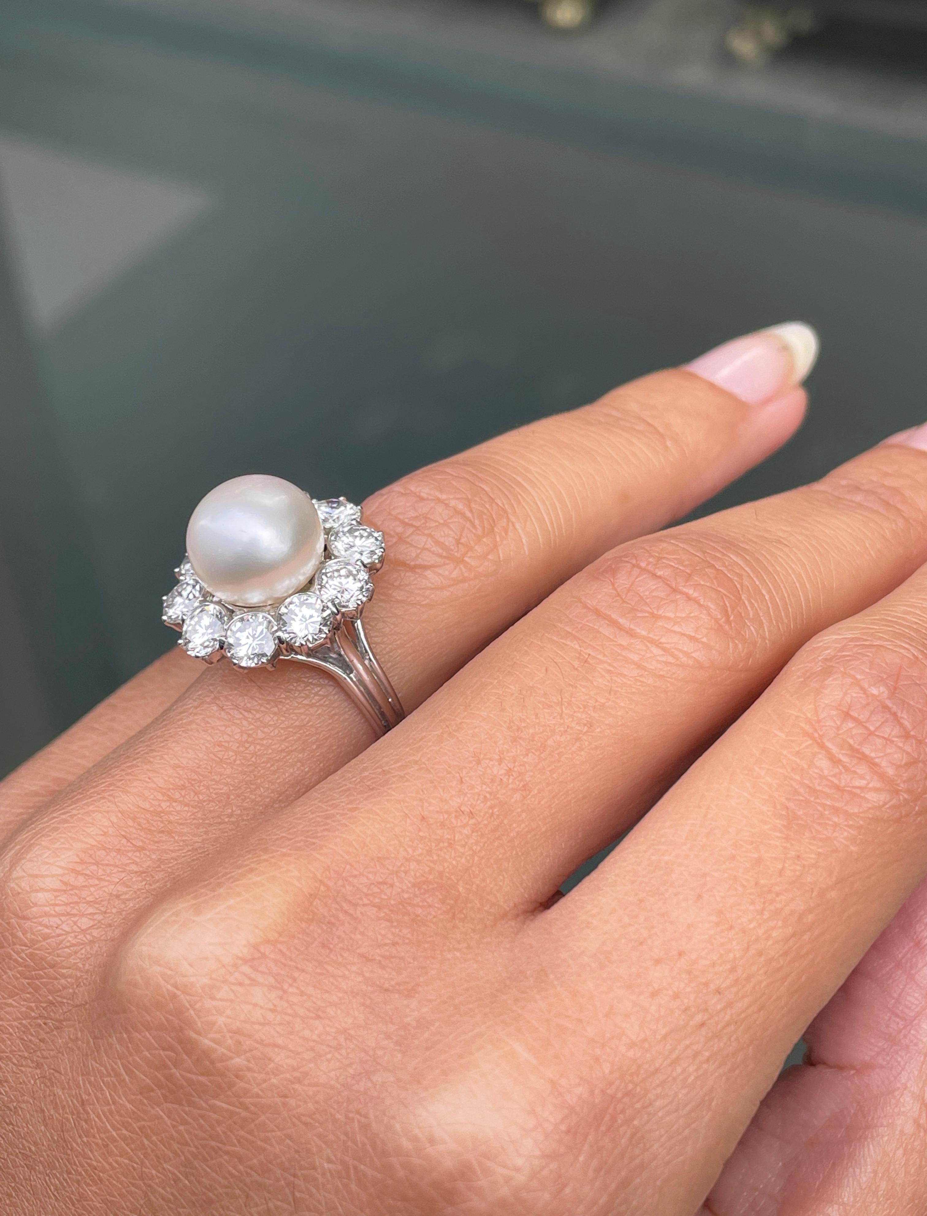 South Sea Pearl and Diamond 18 Carat White Gold Cluster Flower Engagement Ring For Sale 2