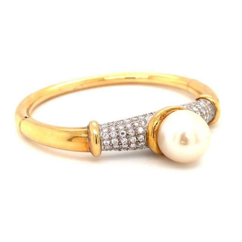 Round Cut South Sea Pearl and Diamond 18k Yellow Gold Bangle, circa 1970s For Sale