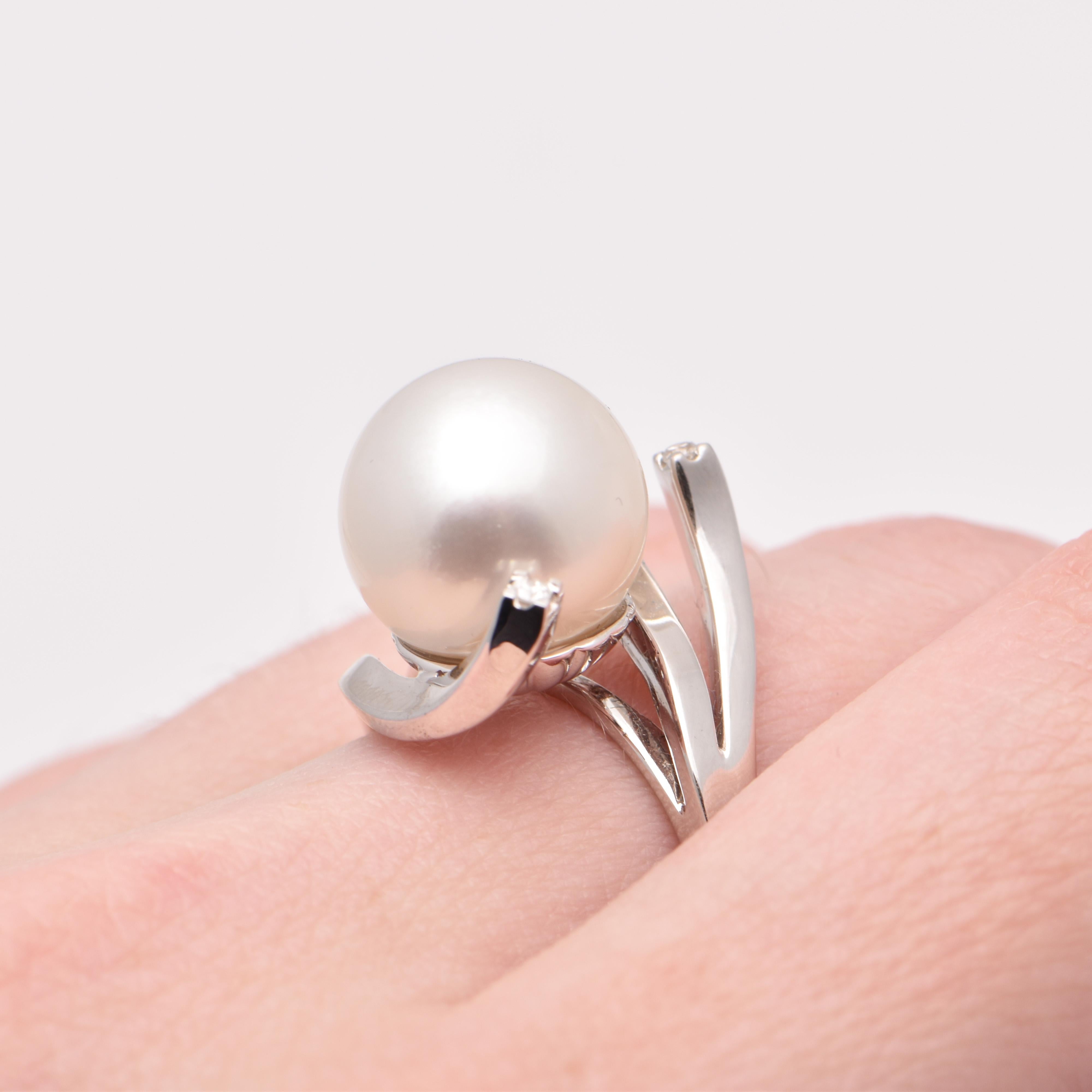 Women's South Sea Pearl and Diamond Abstract Cocktail Ring in 18 Carat White Gold For Sale