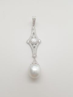 Südseeperlenherzen und Pfeile Diamant „Art Deco“ NEU ENHANCER aus Platin