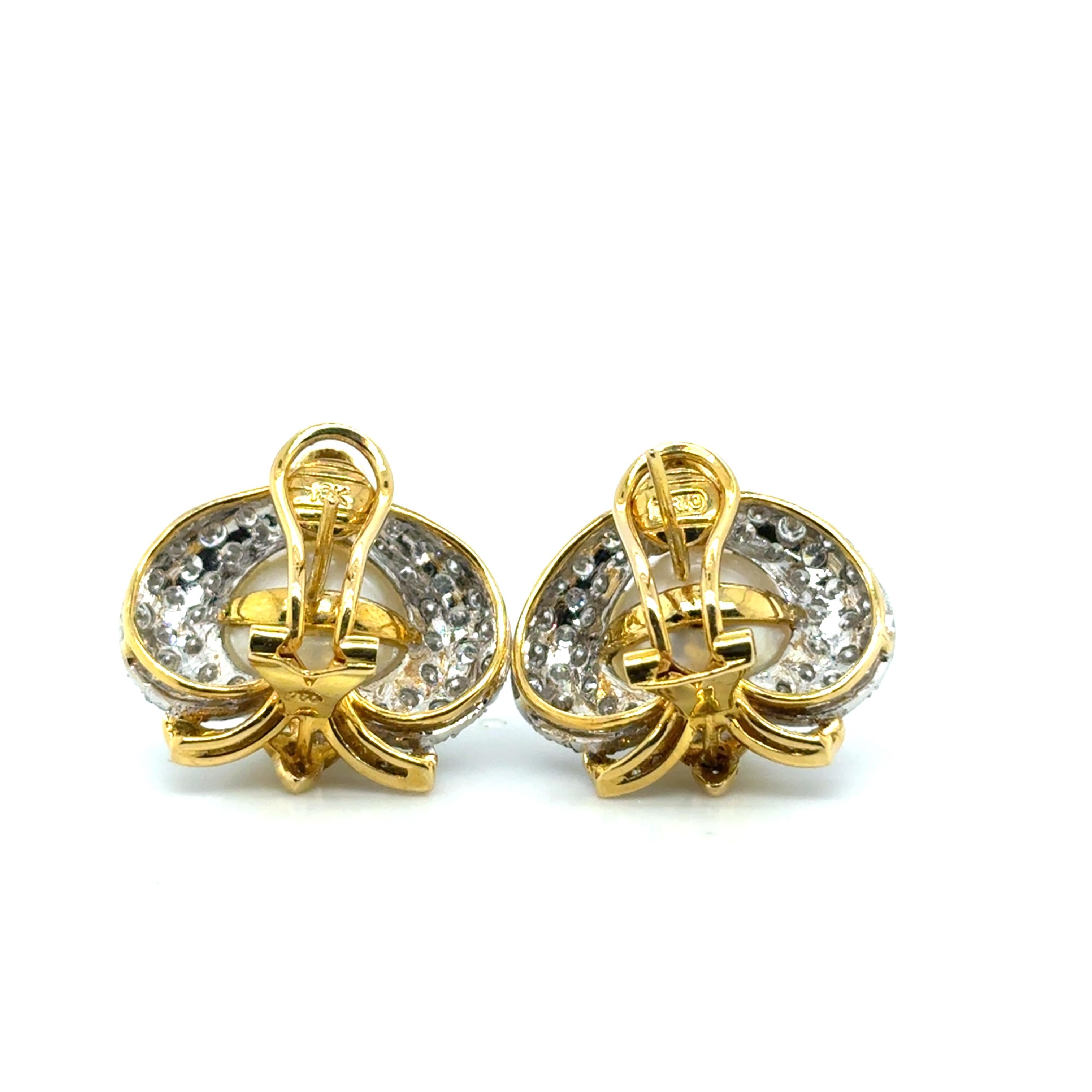 da uomo o donna Clip per orecchie con perle dei mari del sud e diamanti in vendita