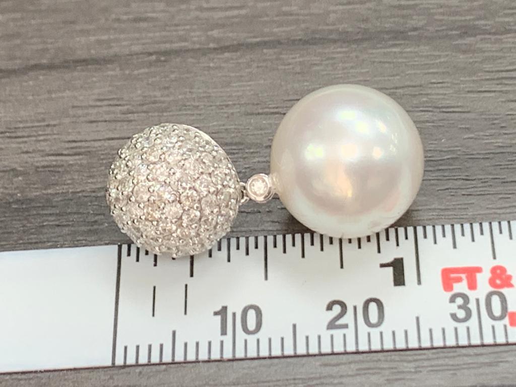 Round Cut South Sea Pearl and Diamond Earring 2.30 Carats For Sale