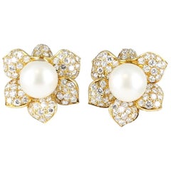 Vintage South Sea Pearl and Diamond Earrings Set in 18 Karat Yellow Gold
