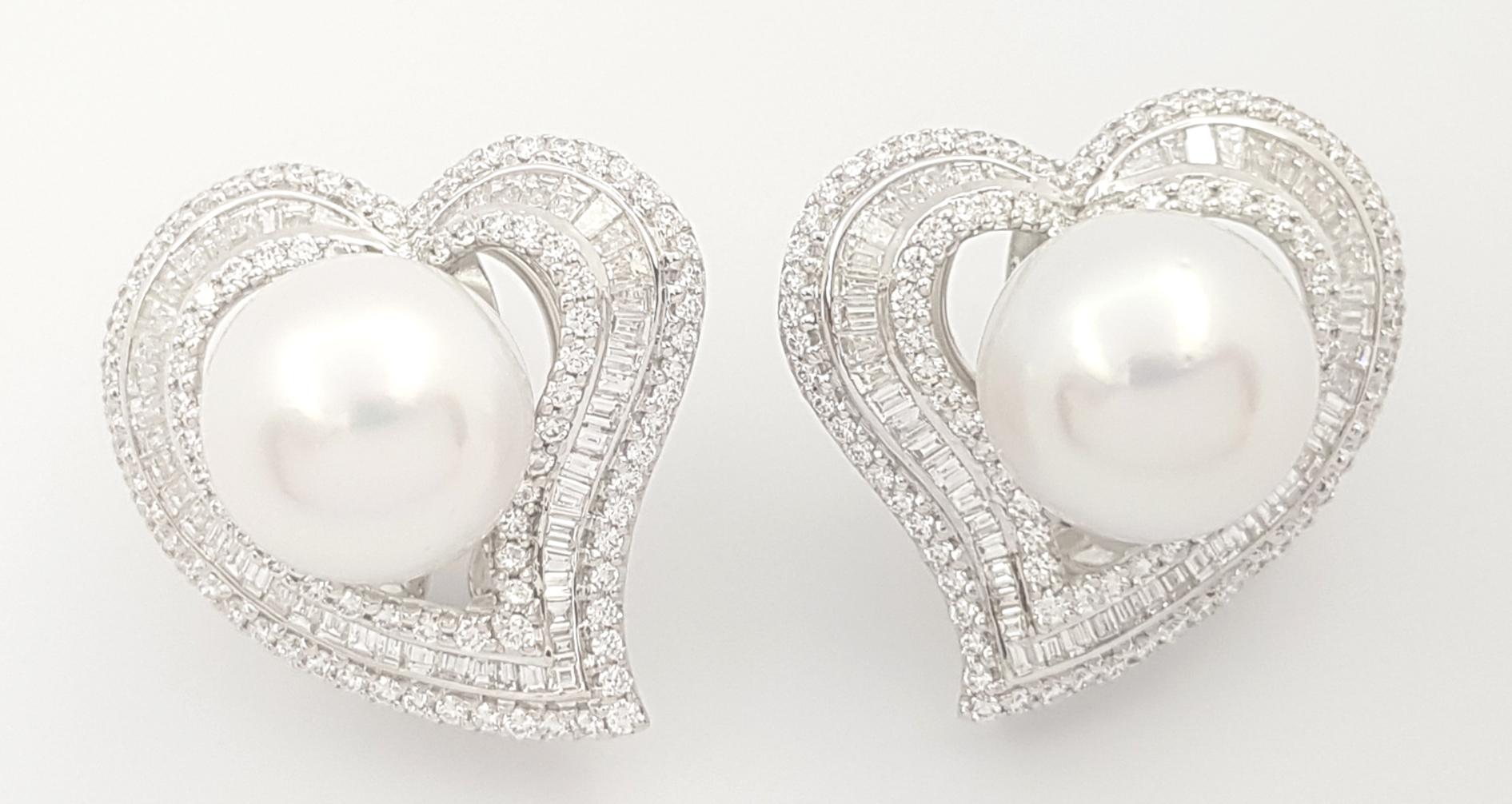 Contemporary South Sea Pearl and Diamond Earrings set in18K White Gold Settings For Sale
