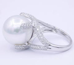 South Sea Pearl and Diamond Elegant Ring
