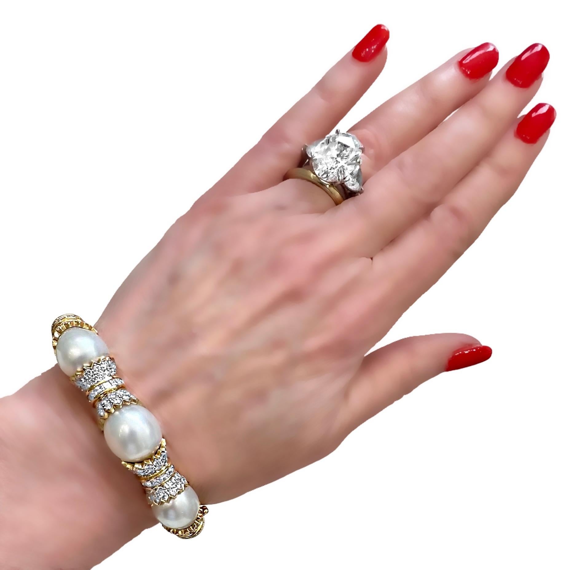 South Sea Pearl and Diamond Encrusted 18K Yellow Gold Cuff Bracelet For Sale 7