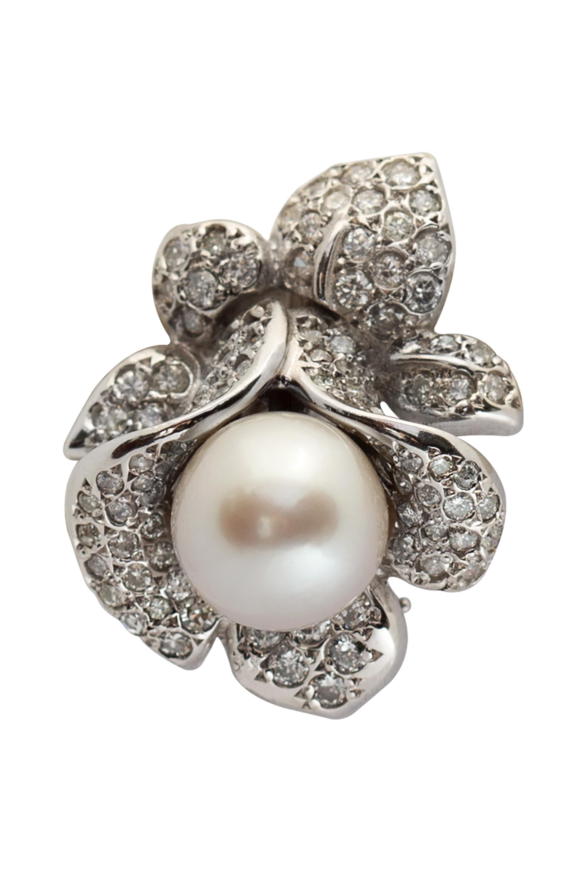 Women's South Sea Pearl and Diamond Enhancer Pendant and Clip Earrings Set For Sale