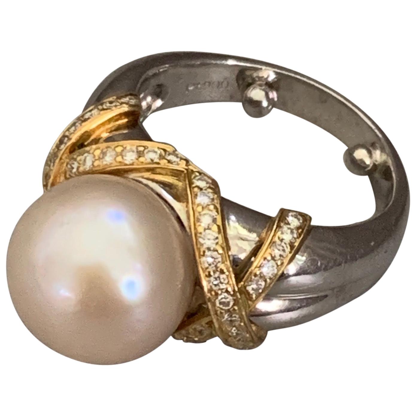 South Sea Pearl and Diamond Platinum and 18 Karat Yellow Gold Ring - Size 6 For Sale