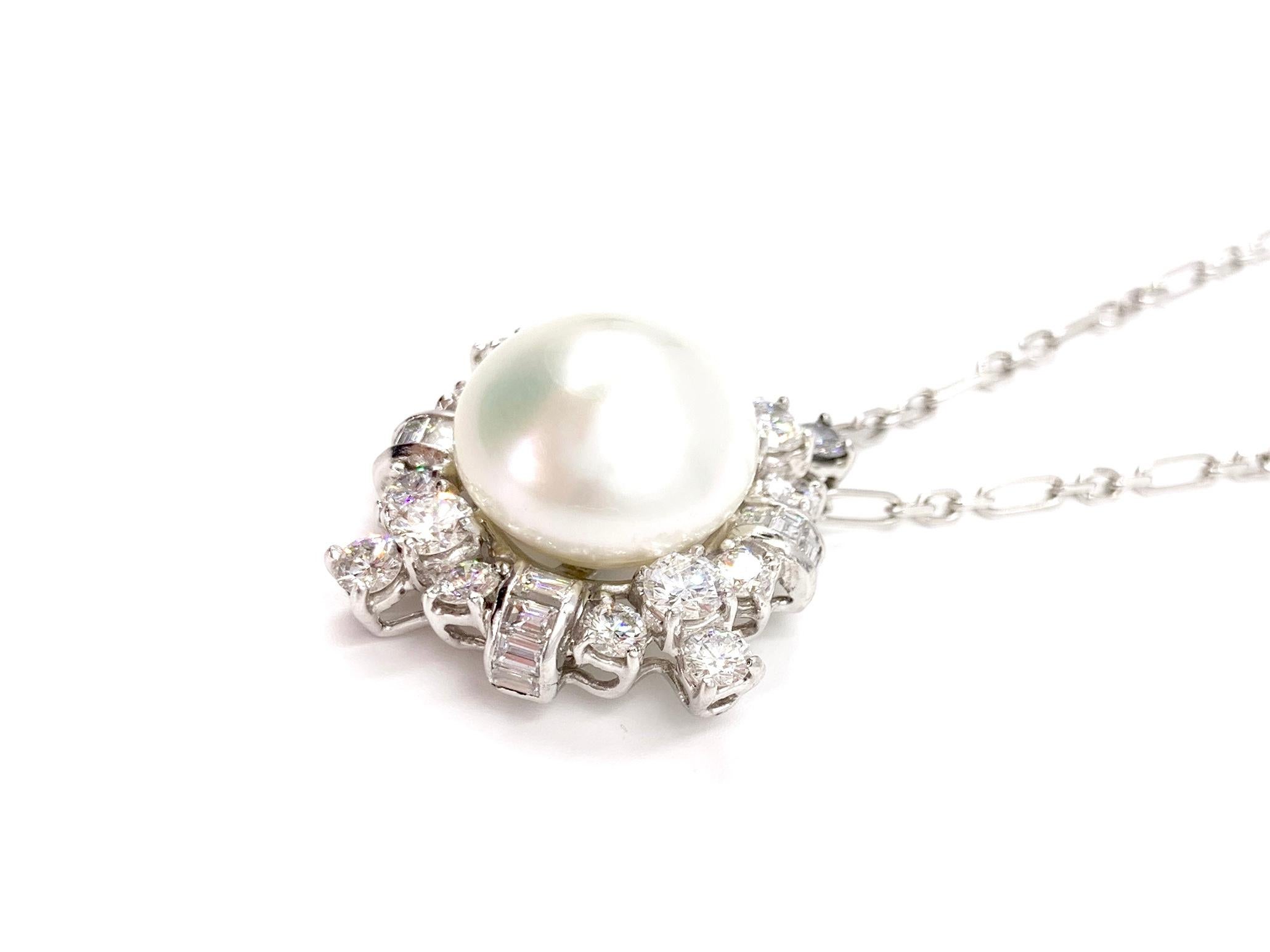 South Sea Pearl and Diamond Platinum Pendant Necklace In Excellent Condition In Pikesville, MD
