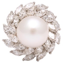 Bague en perles des mers du Sud et diamants