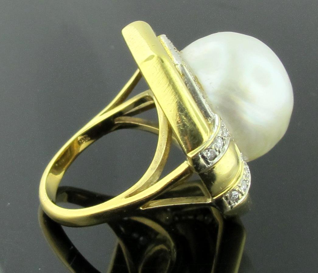 Round Cut South Sea Pearl and Diamond Ring in 18 Karat Yellow Gold